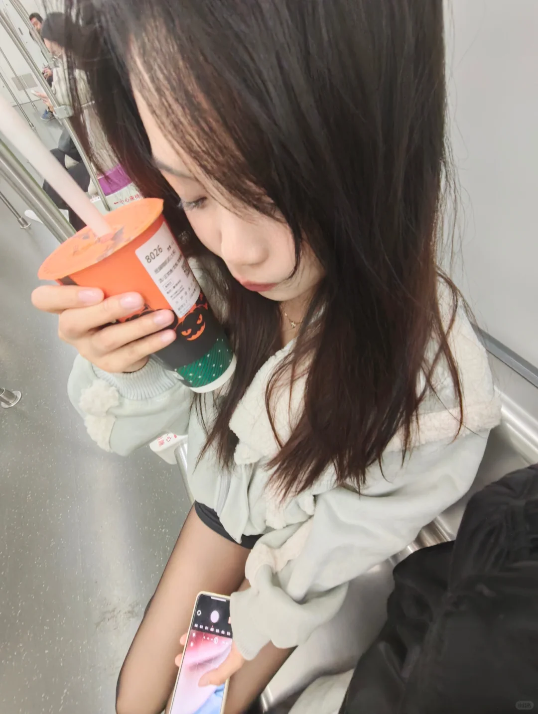 第一眼看哪里？小狗