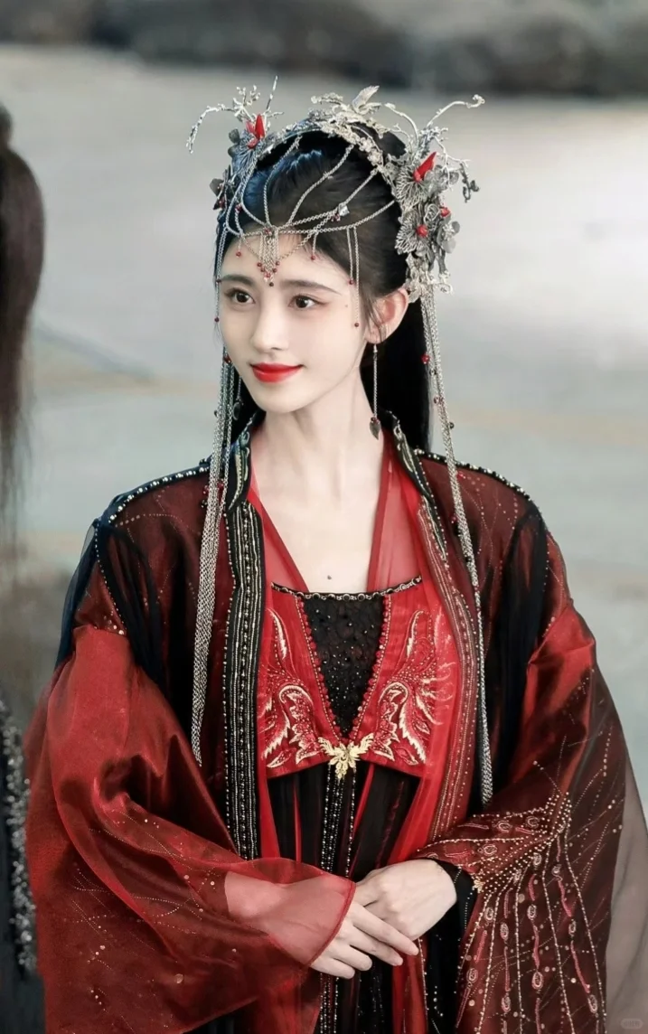 鞠婧祎好漂亮