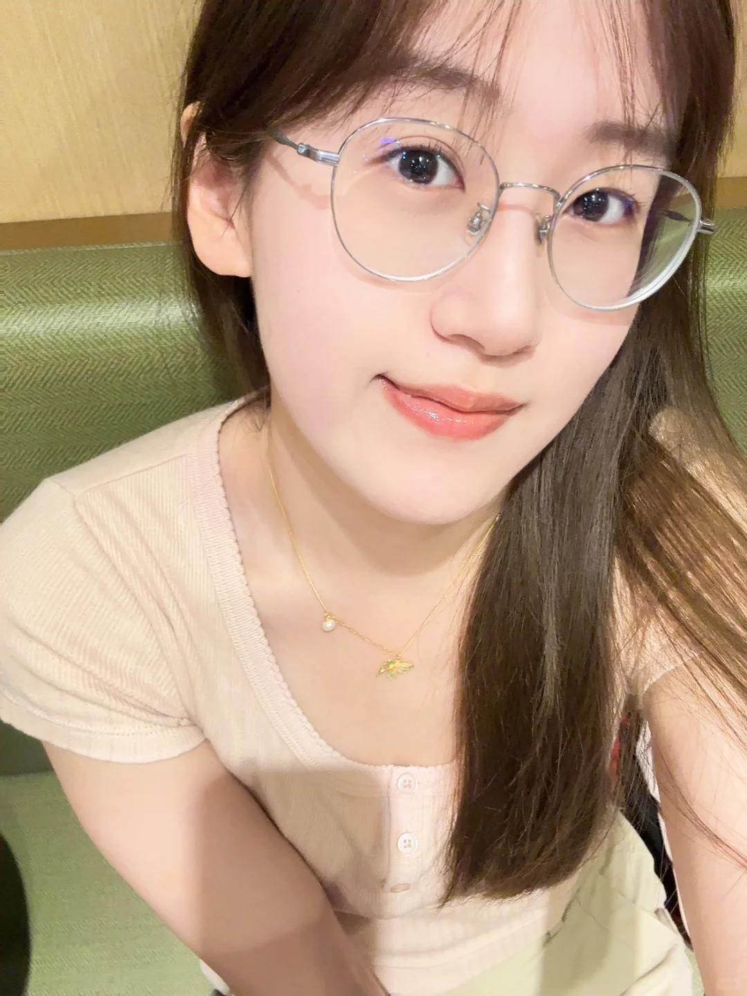 ins风格～眼镜女～甜妹～