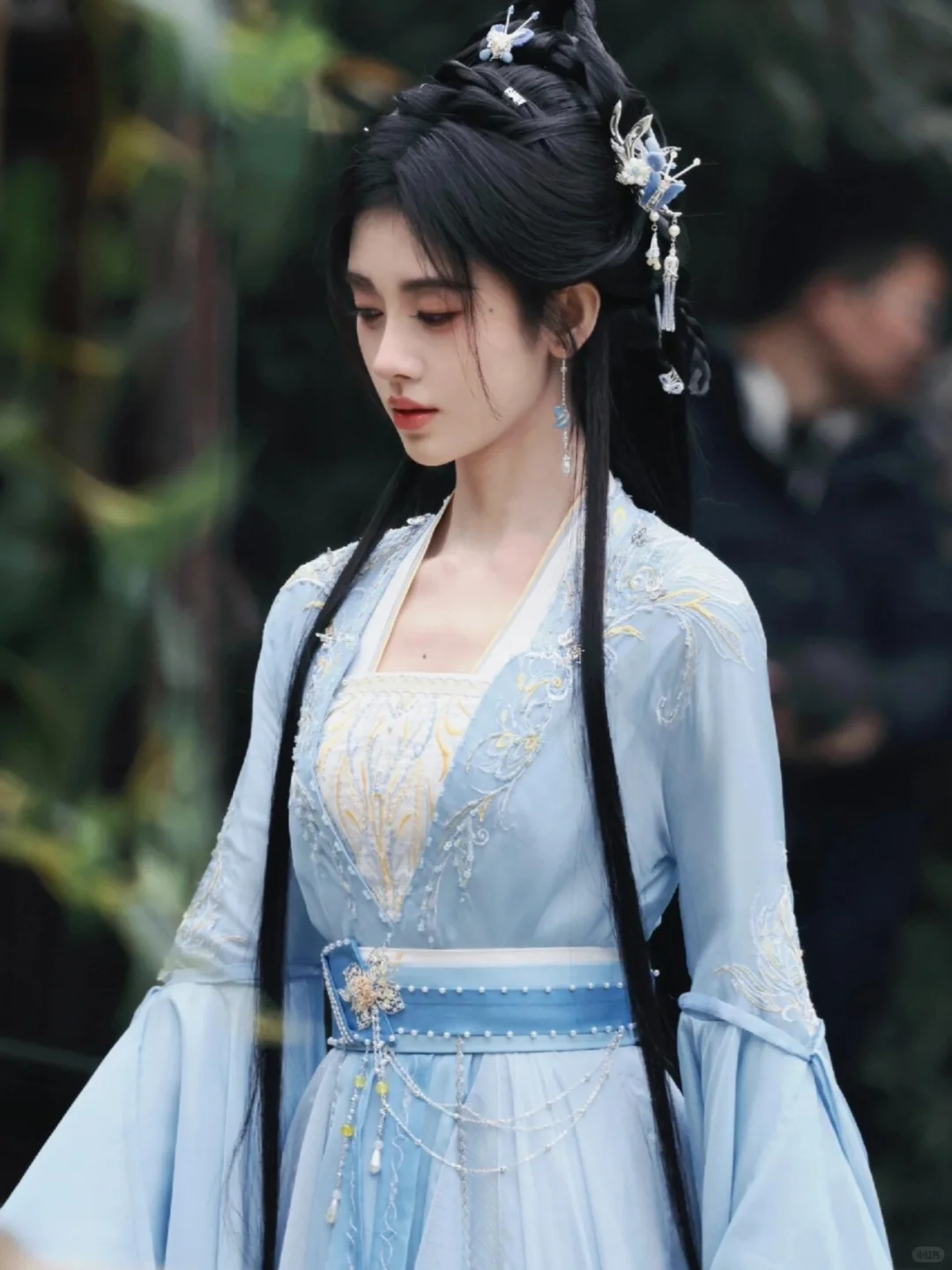 女明星蓝色古装