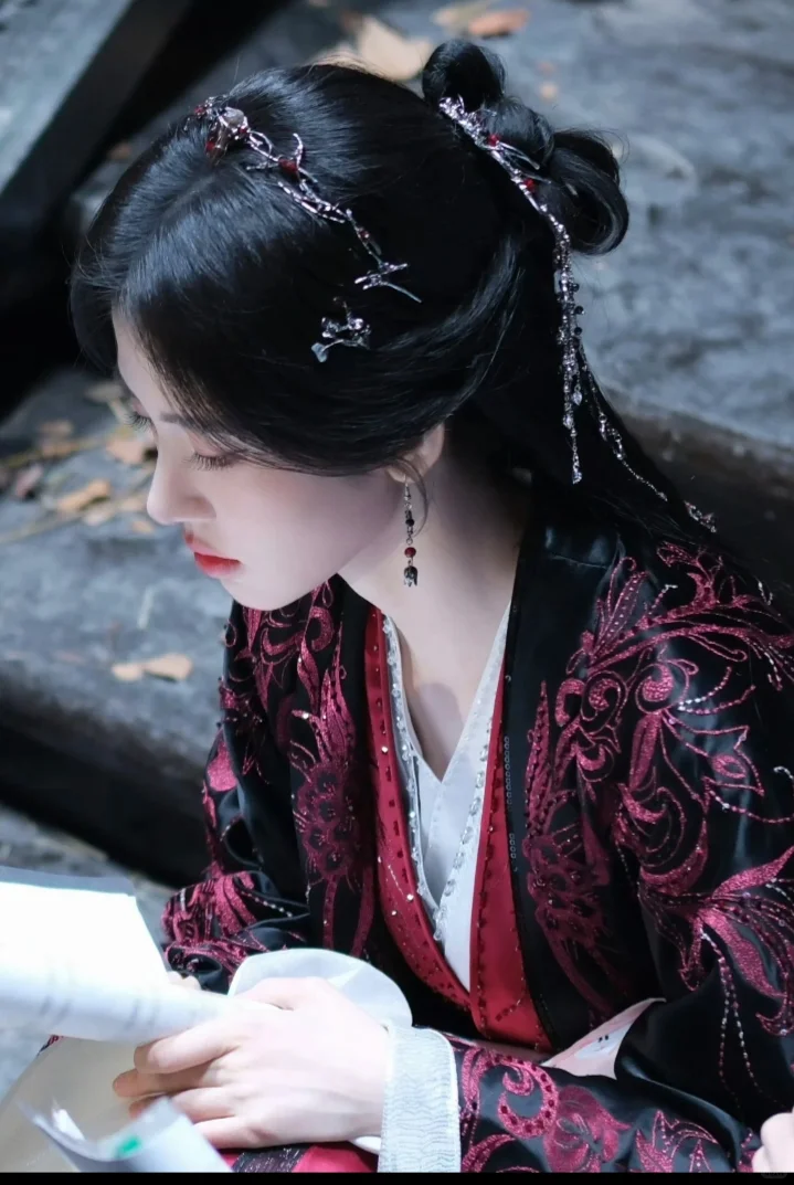 鞠婧祎好漂亮