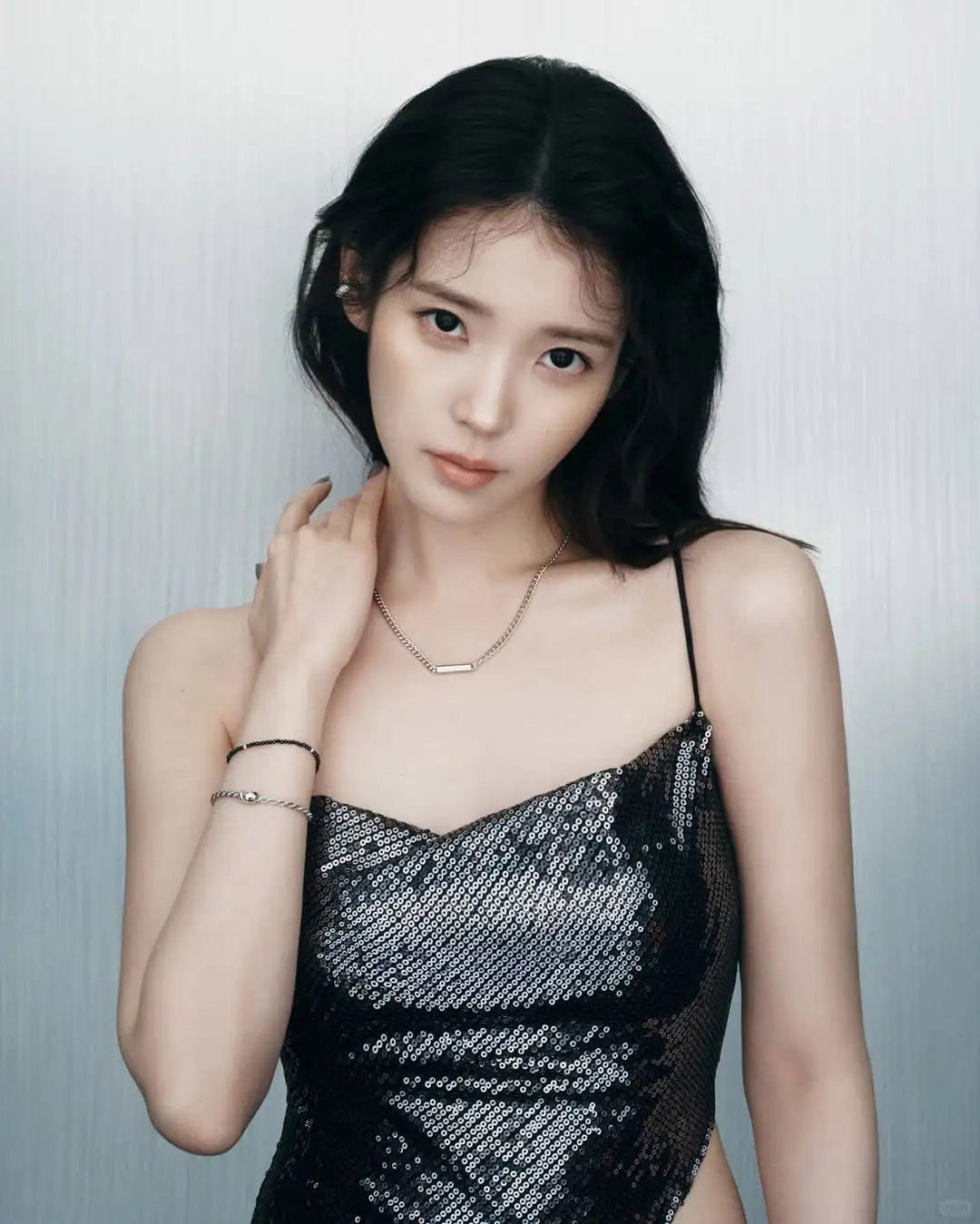 IU