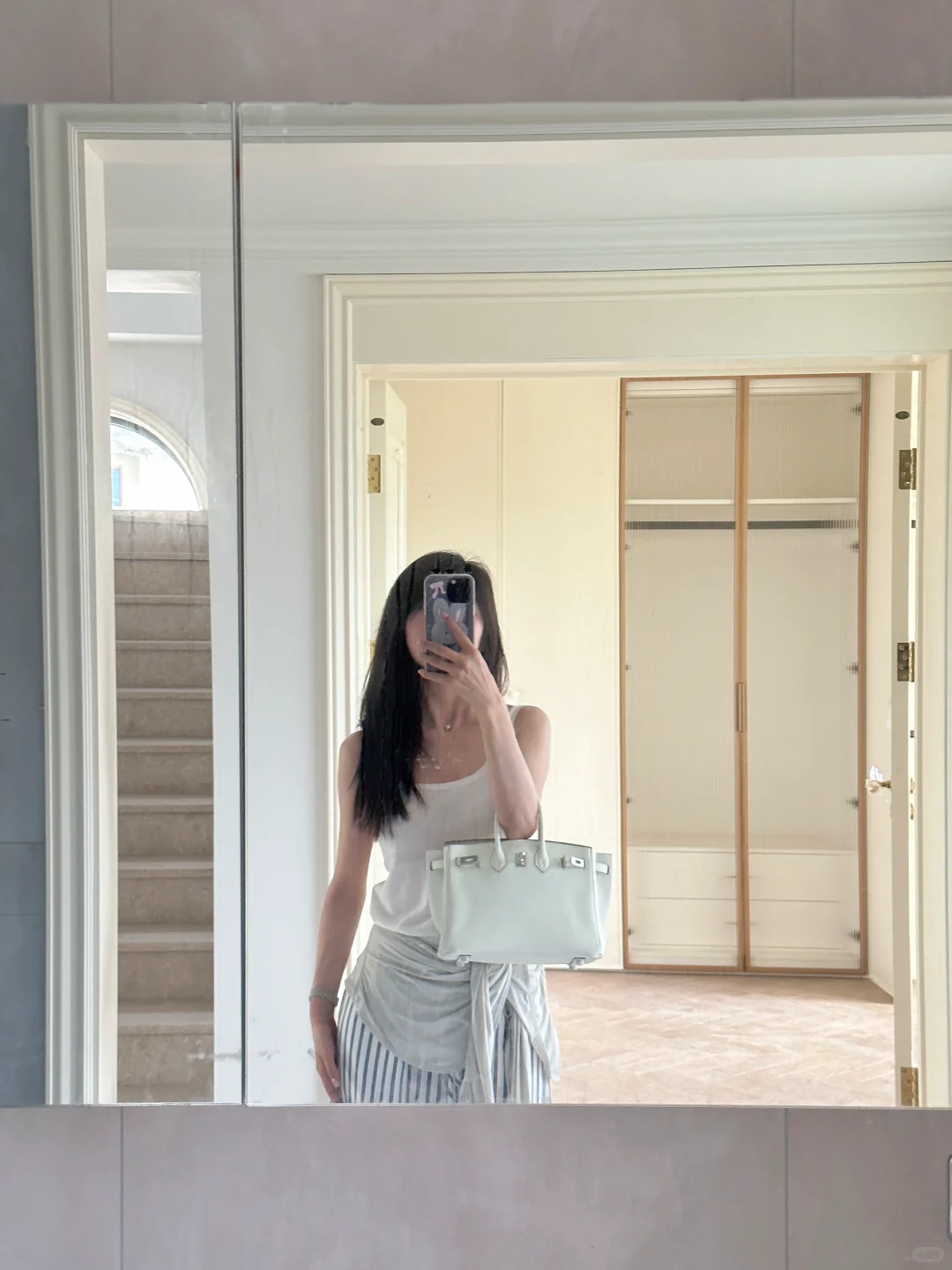 对镜🤳