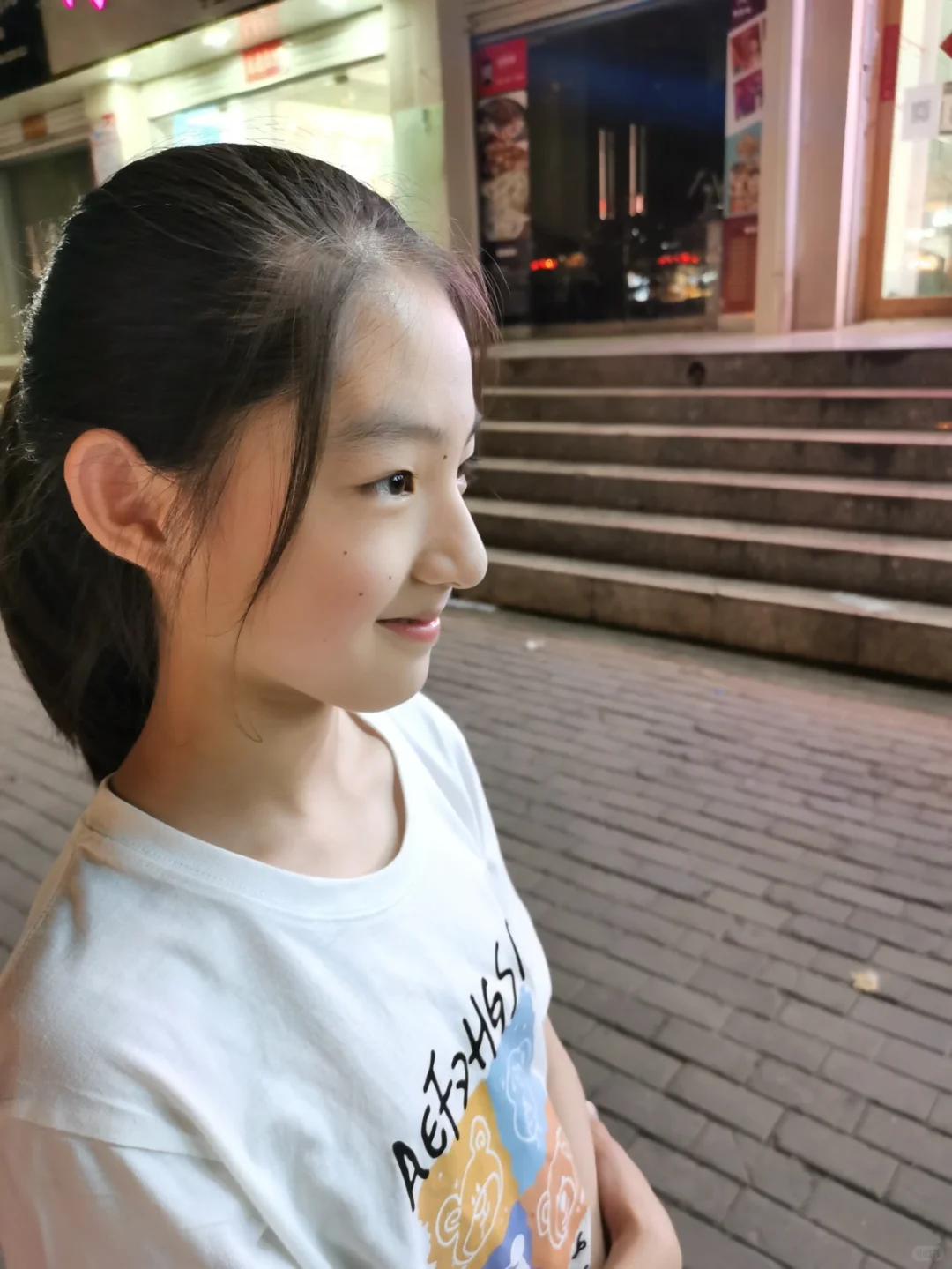 颜值天花板，脸型，五官，爱了爱了。