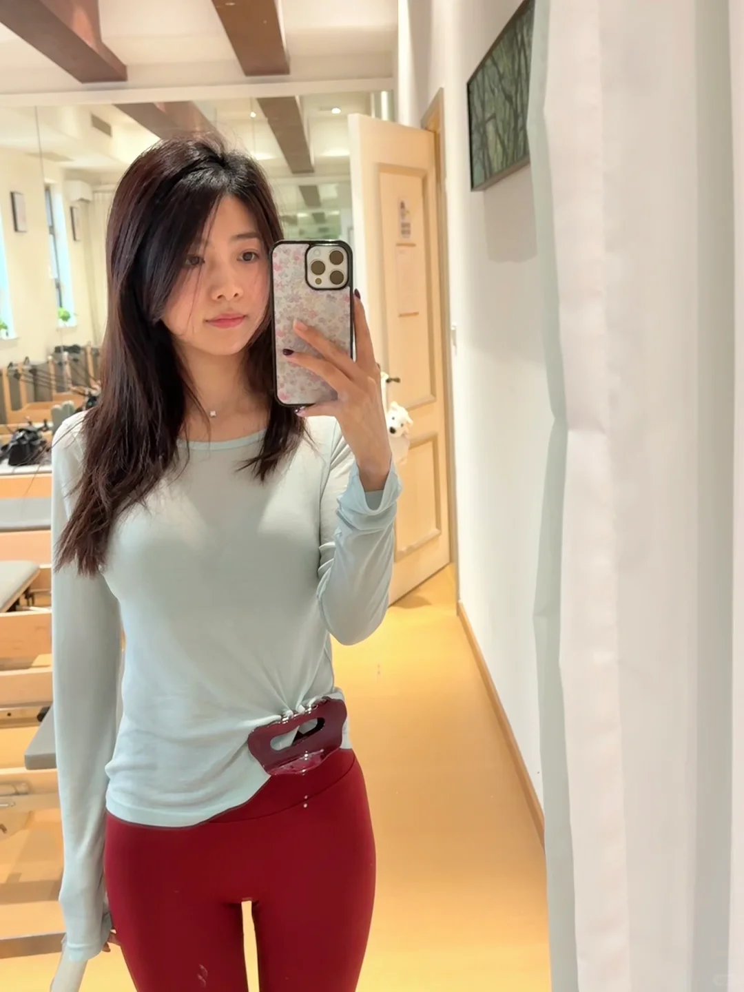 对镜🤳