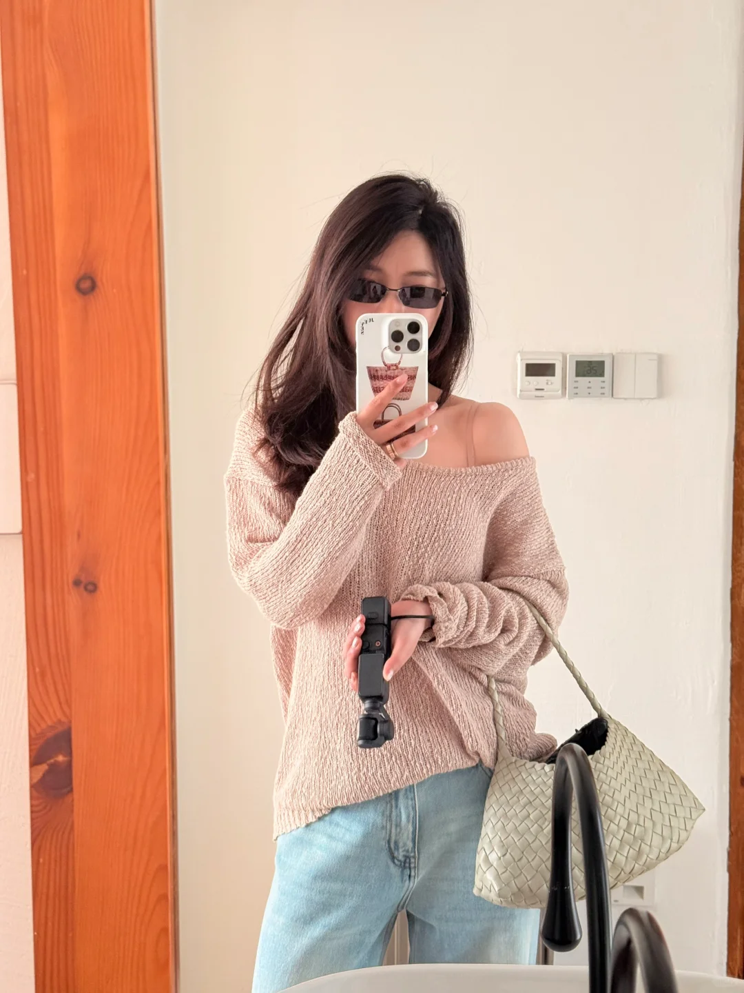 对镜🤳