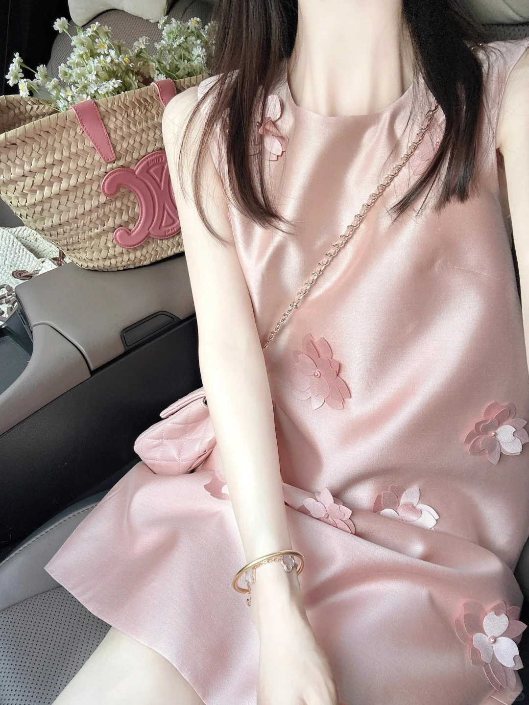 🌷复古甜心！哥弟粉色裙，演绎旧时光浪漫🎞️