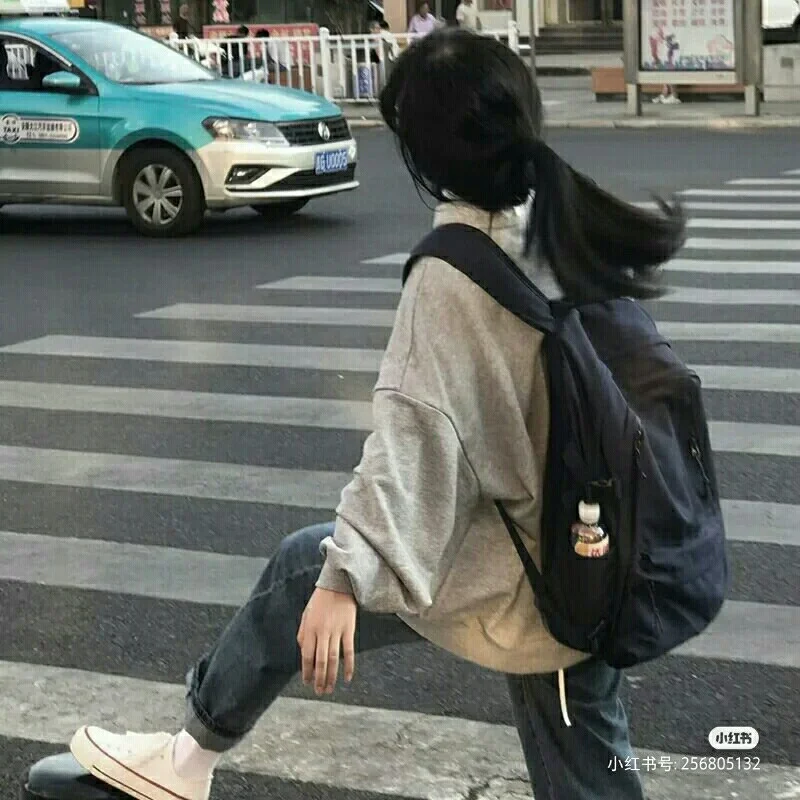 清新的女头