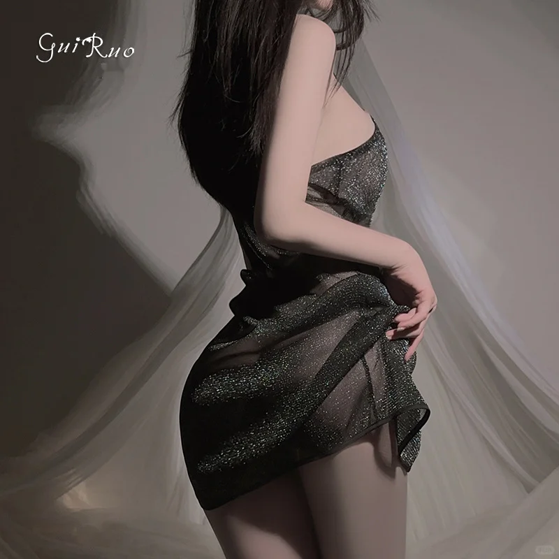 🎀**火辣性感睡裙 透视开衩魅力四射**