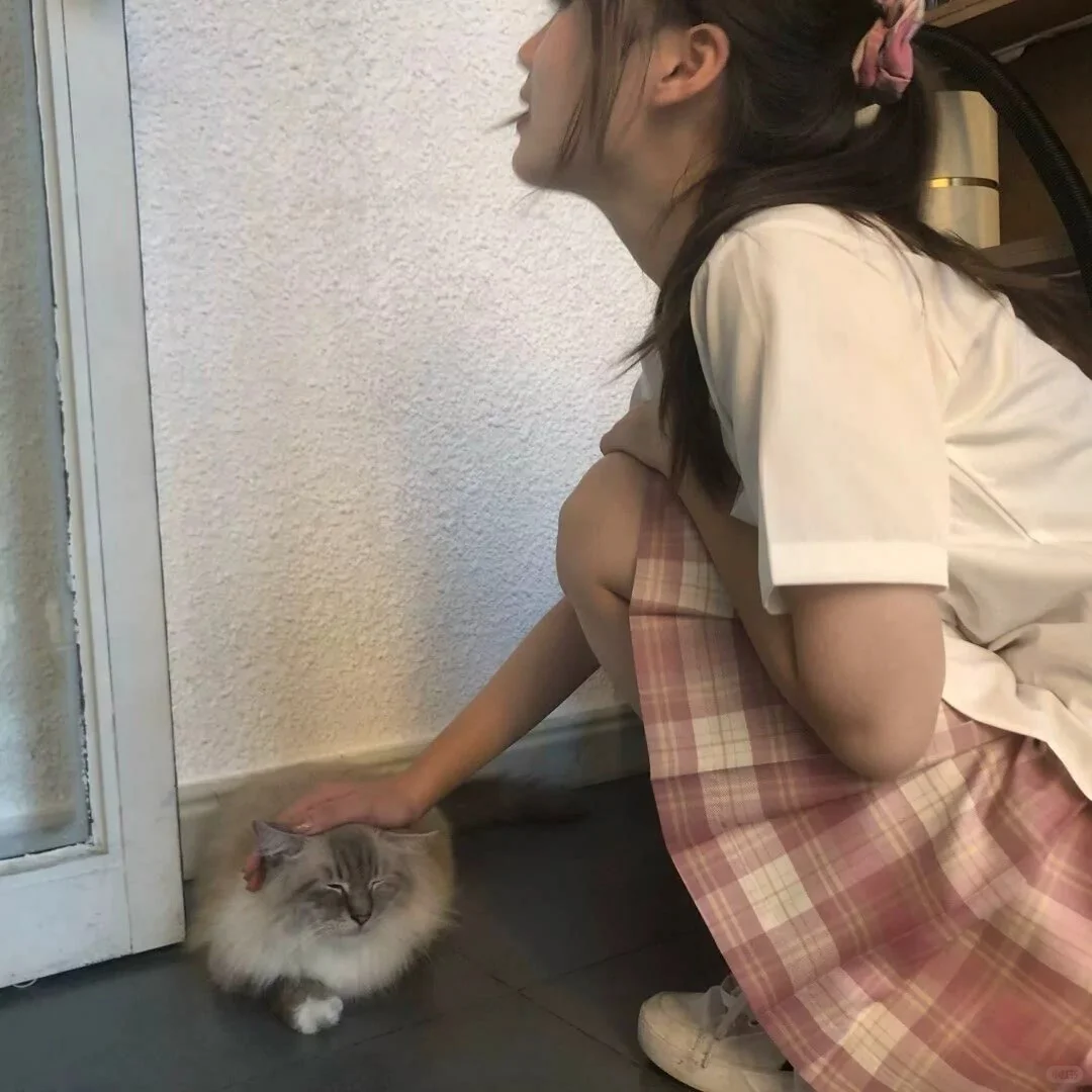 清新女生头像。