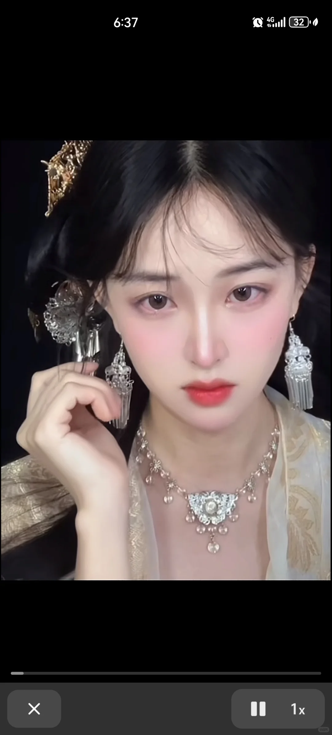 漂亮甜妹