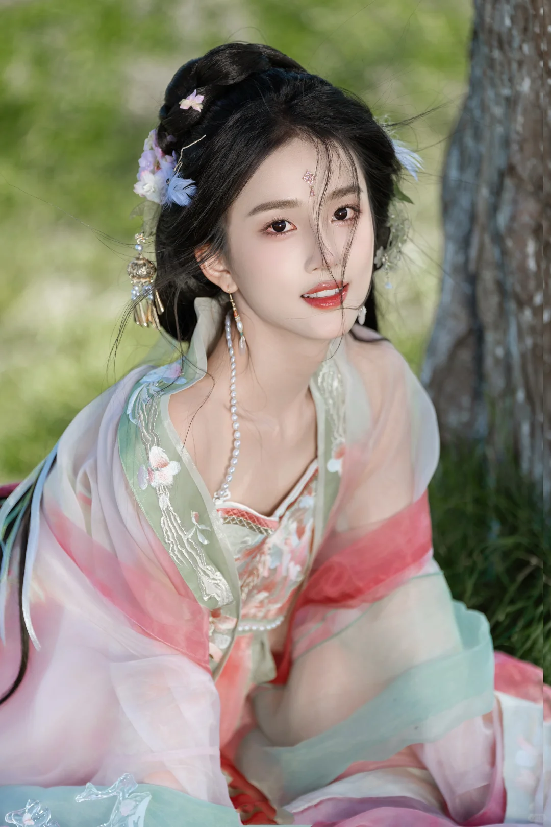 海天霞| 齐胸襦裙穿出东方微醺感🌺