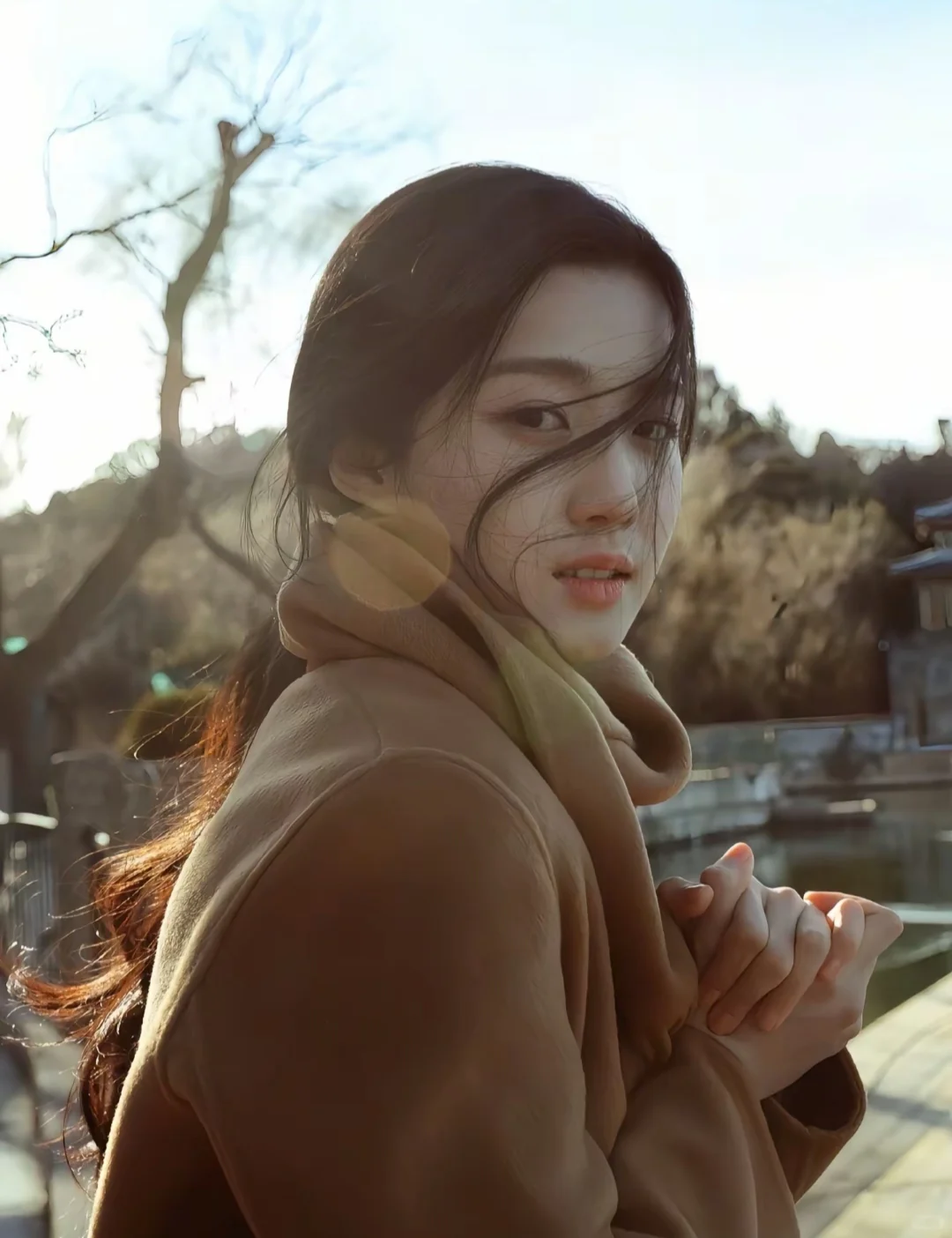 噜昱晓温柔且自由的美女