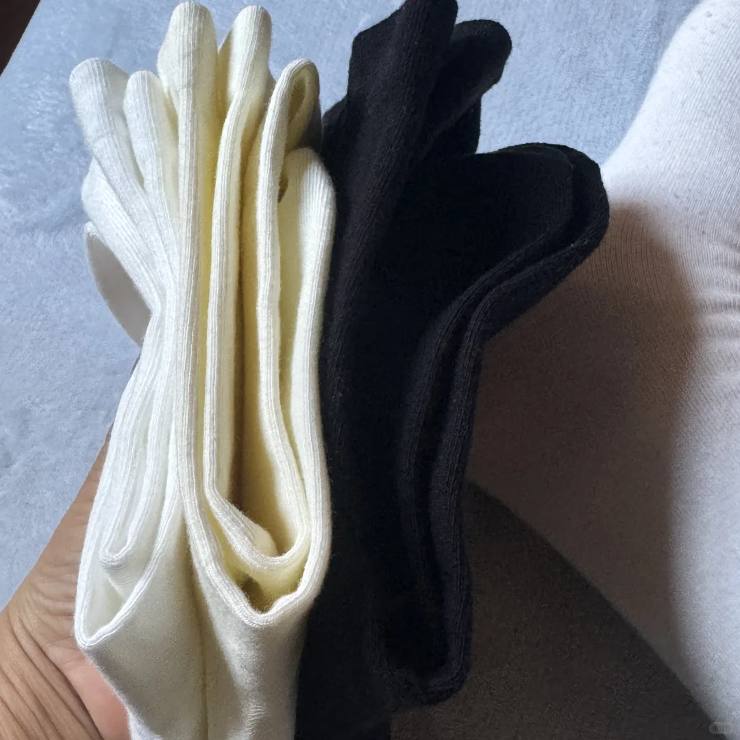 一沓才💰10R+，🧦承包了我整个夏天的清秀！