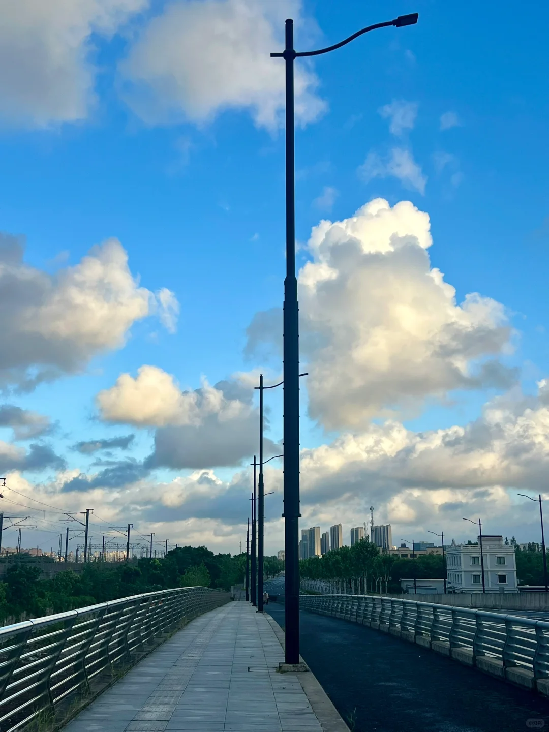 晨跑10km｜40岁长期跑步健身的身材长这样