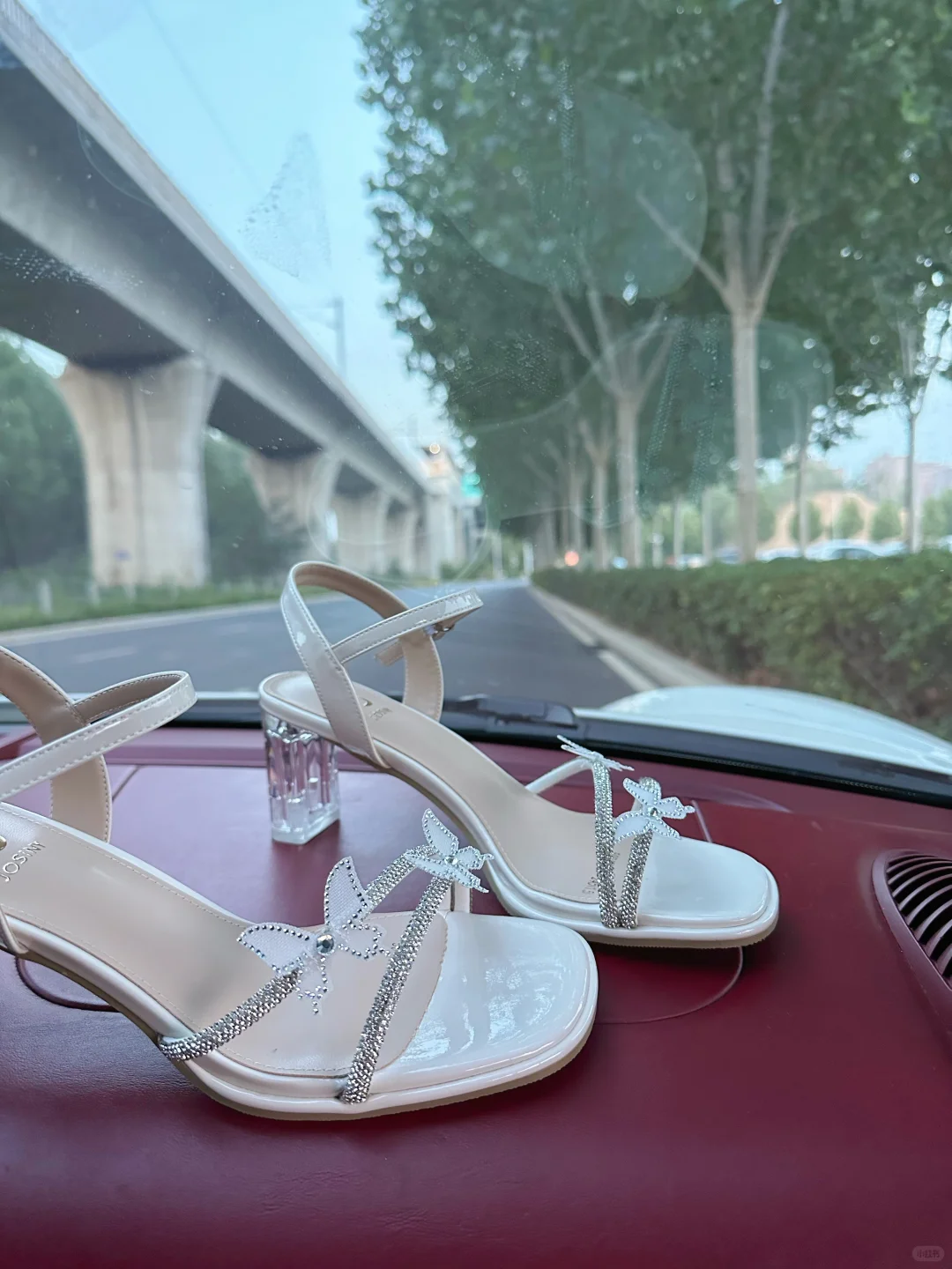仙女风高跟凉鞋来了！