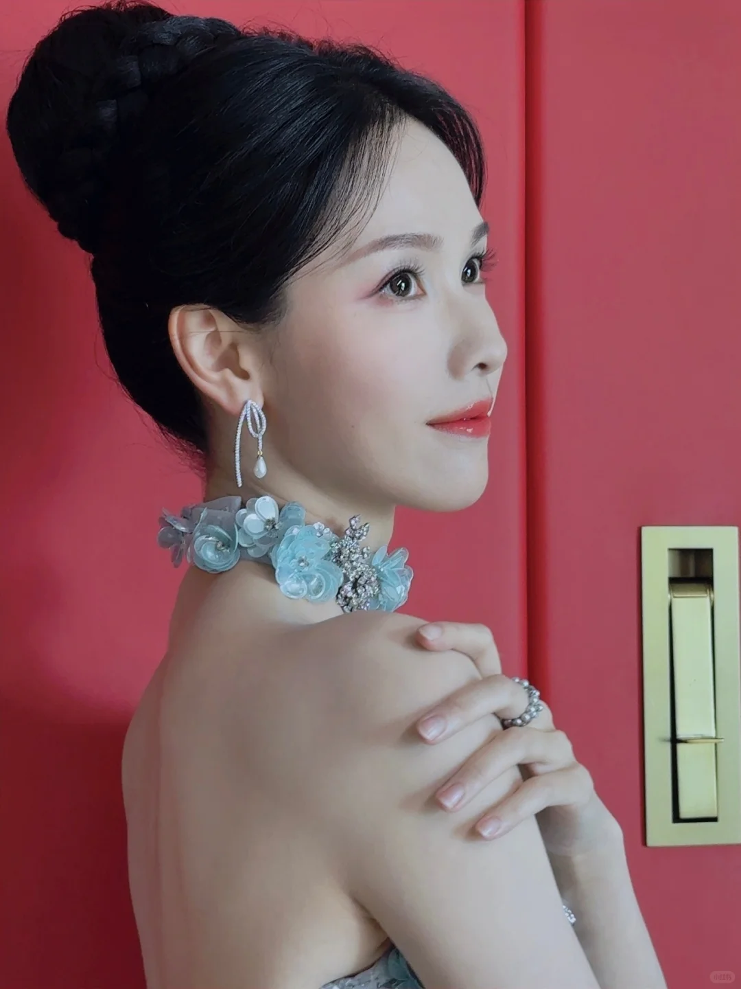 👠陈都灵