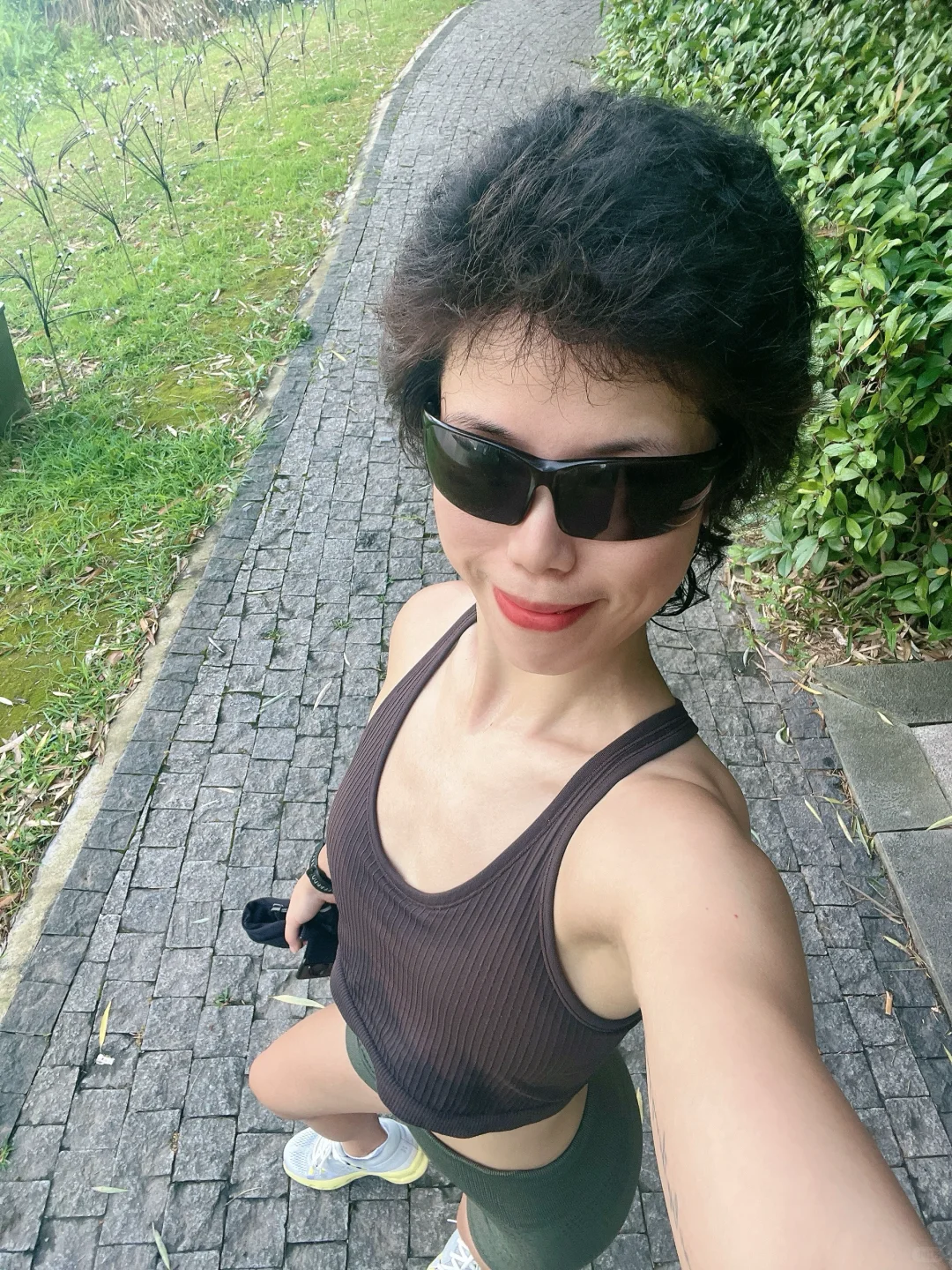 晨跑10km｜40岁长期跑步健身的身材长这样