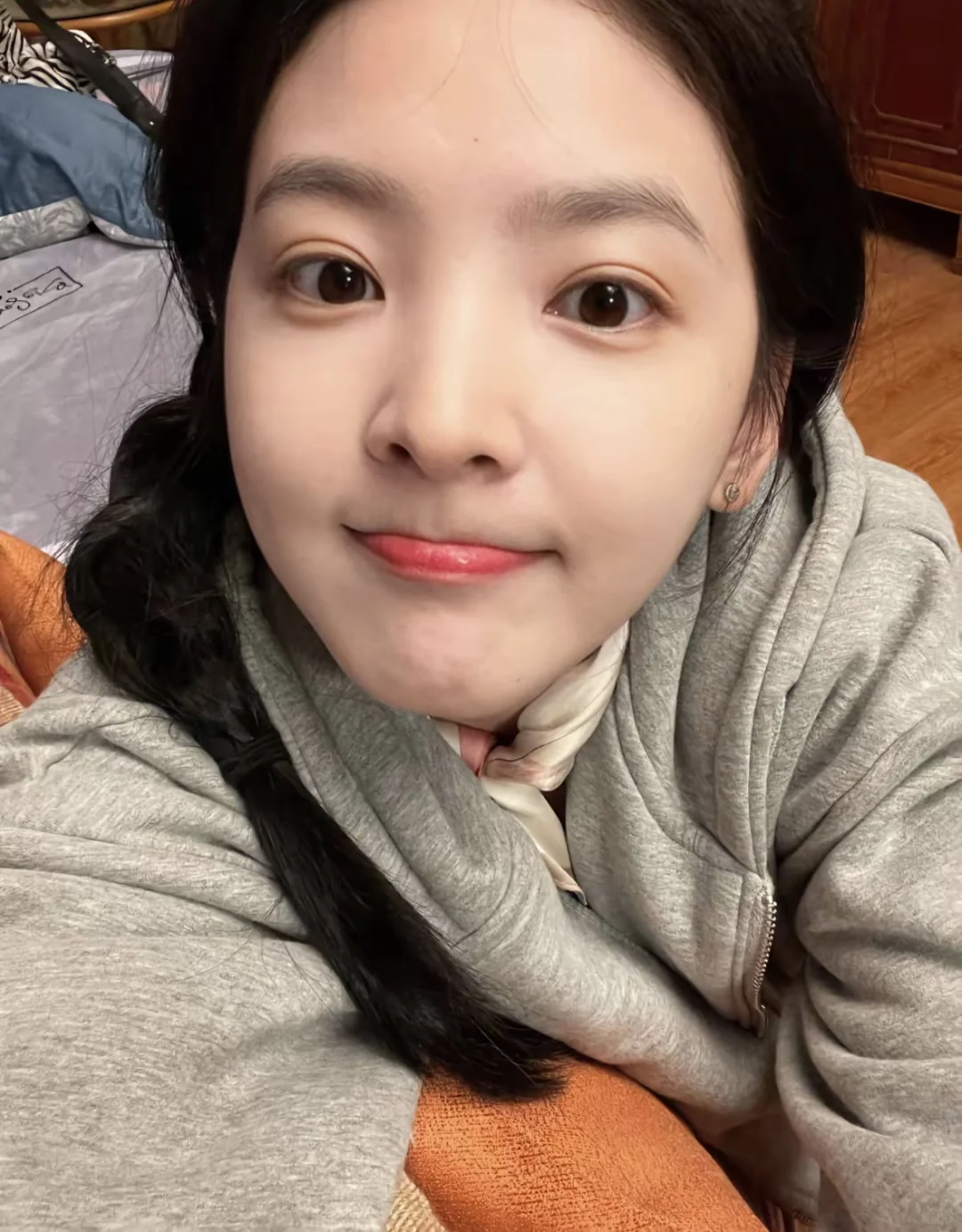 张若楠 也太好看了吧 我一个女的也是爱了😍