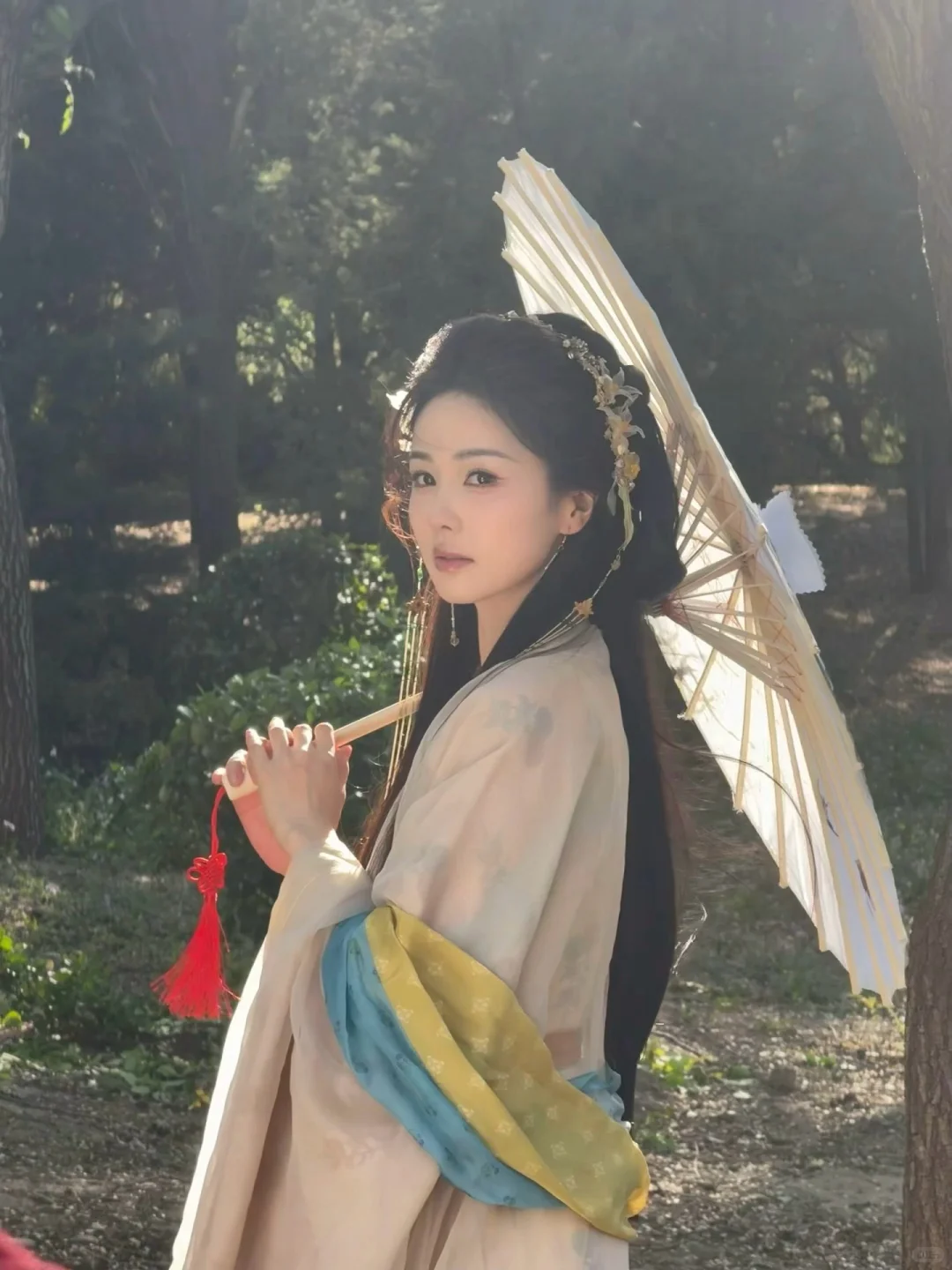 白鹿微博更新！是live图我们有救啦！！！