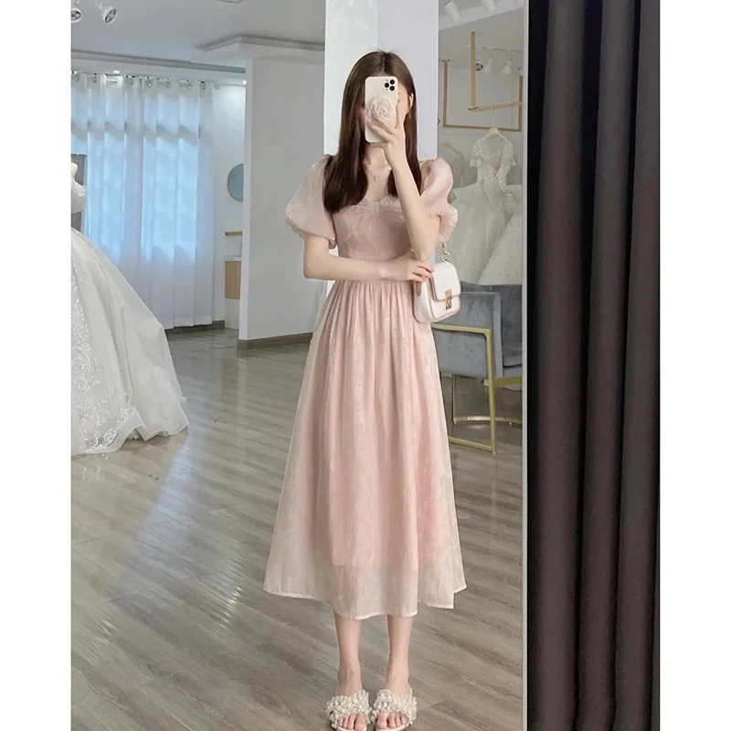女生夏天这样穿，清新淡雅的夏日穿搭。