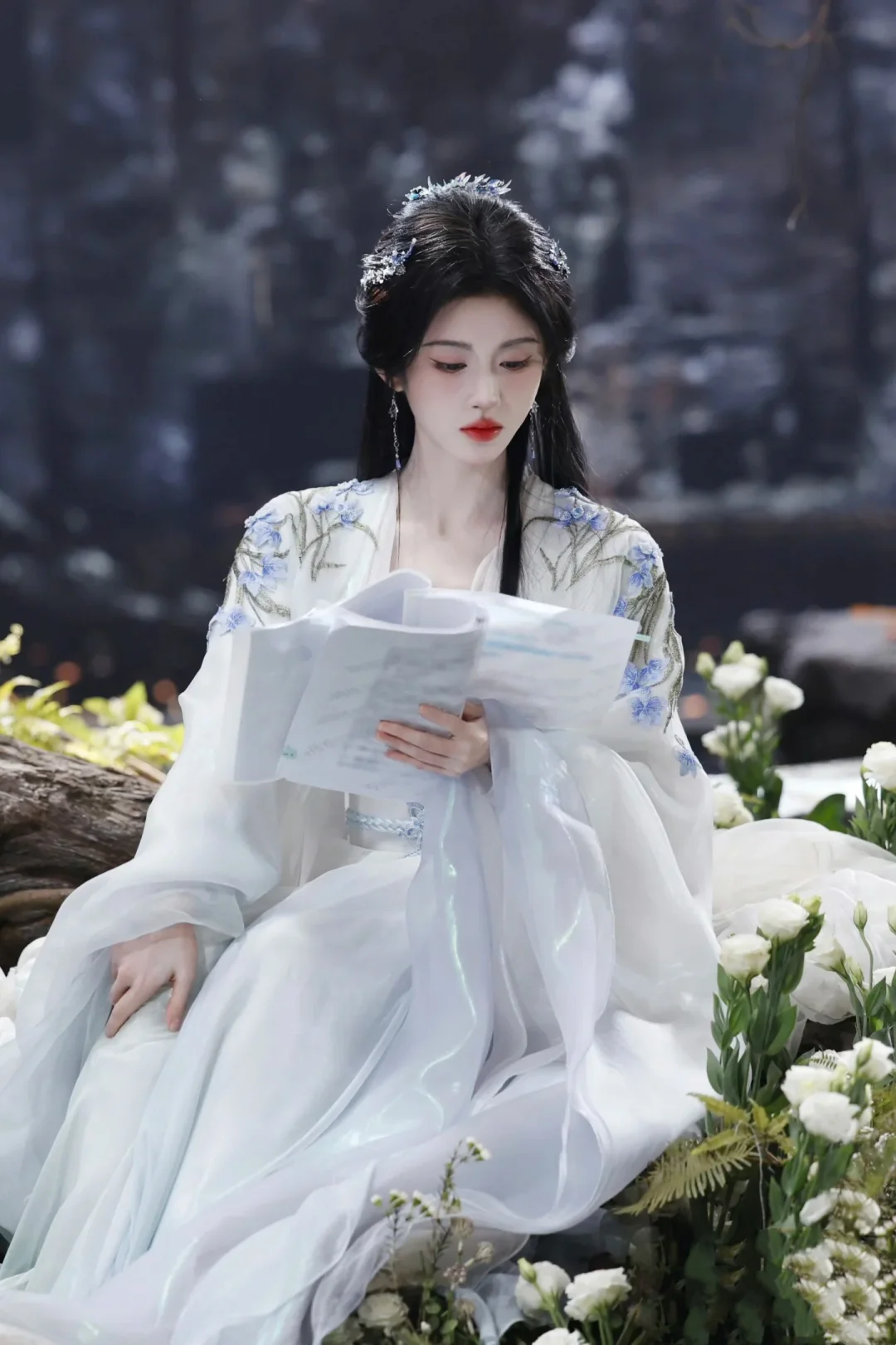 ＃鞠婧祎露芜衣碎片录