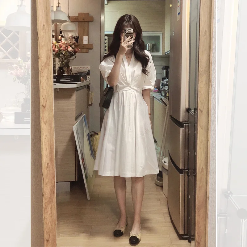 女生夏天这样穿，清新淡雅的夏日穿搭。