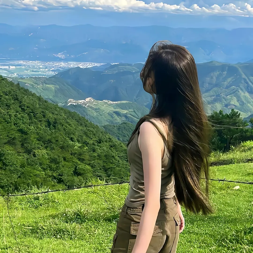 女生头像〡18张春日自由感旅行氛围背影高级