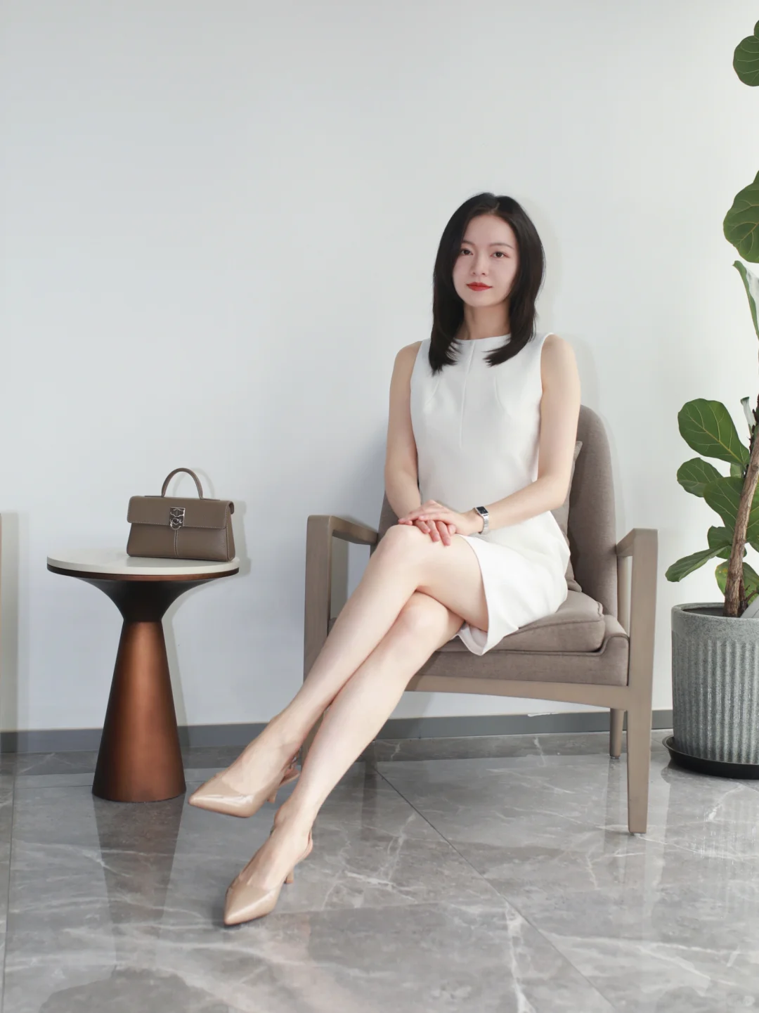 律师姐姐|春夏通勤小高跟搭配思路
