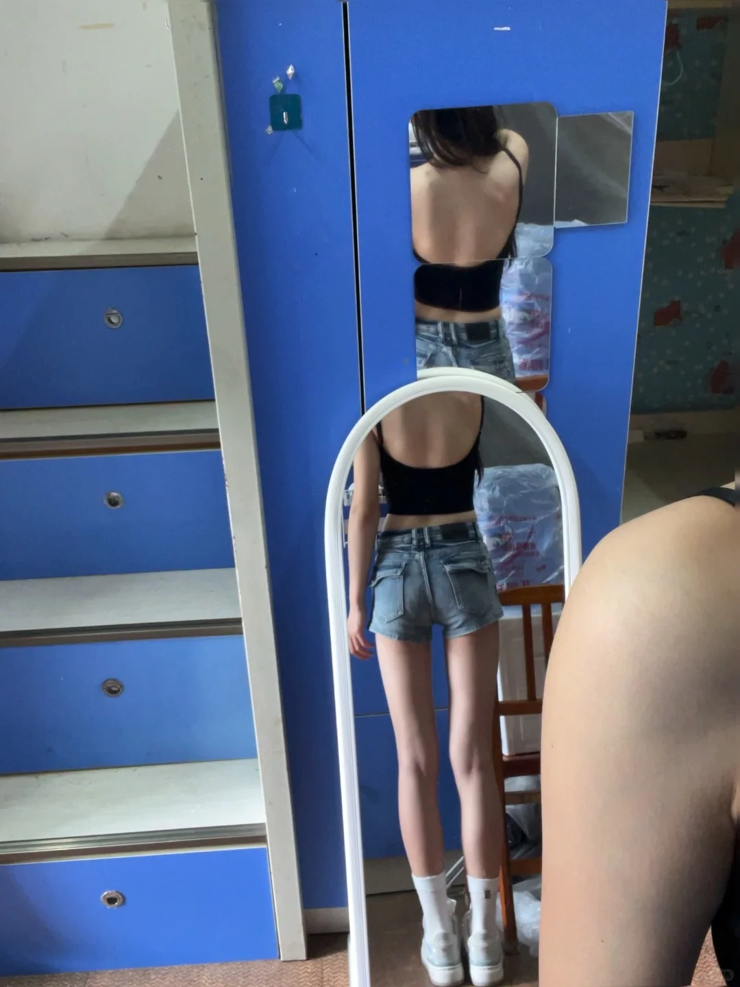 这个女生身材真的巨巨巨好…