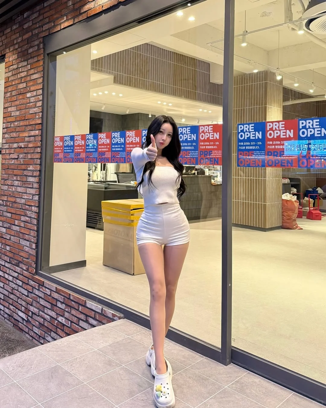 谁不爱看美女呢