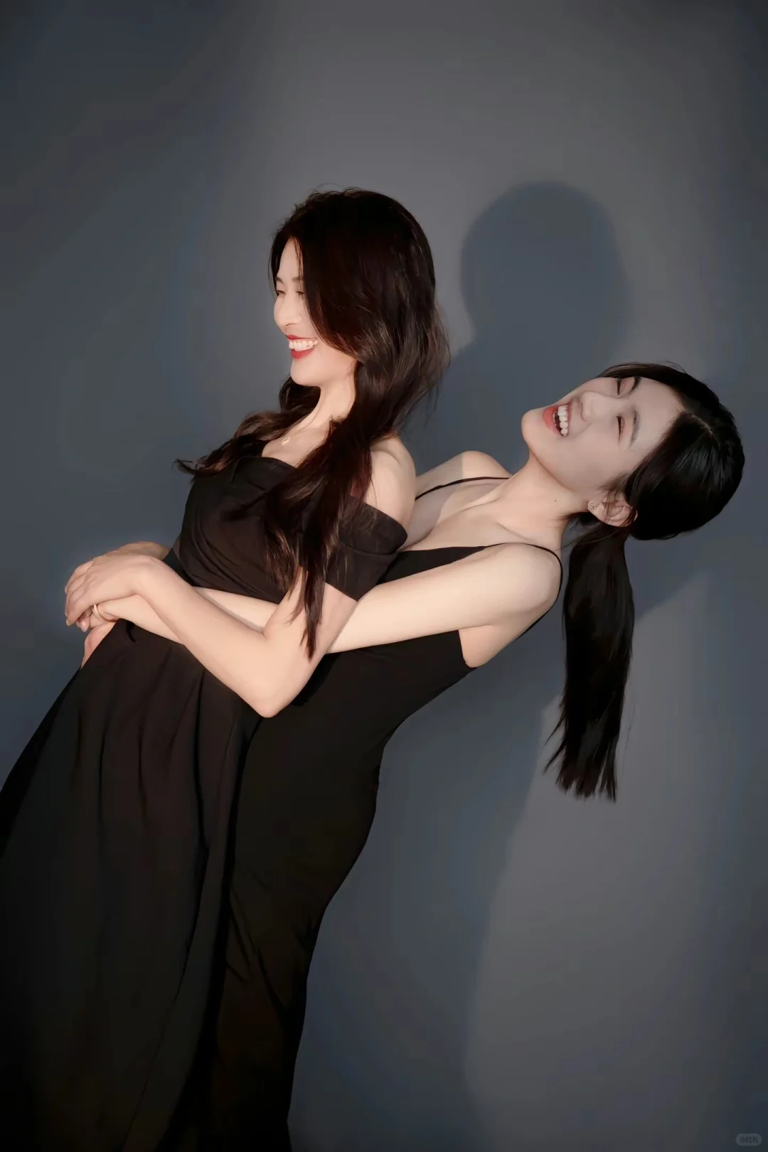 一定要带妈妈去拍一套母女写真