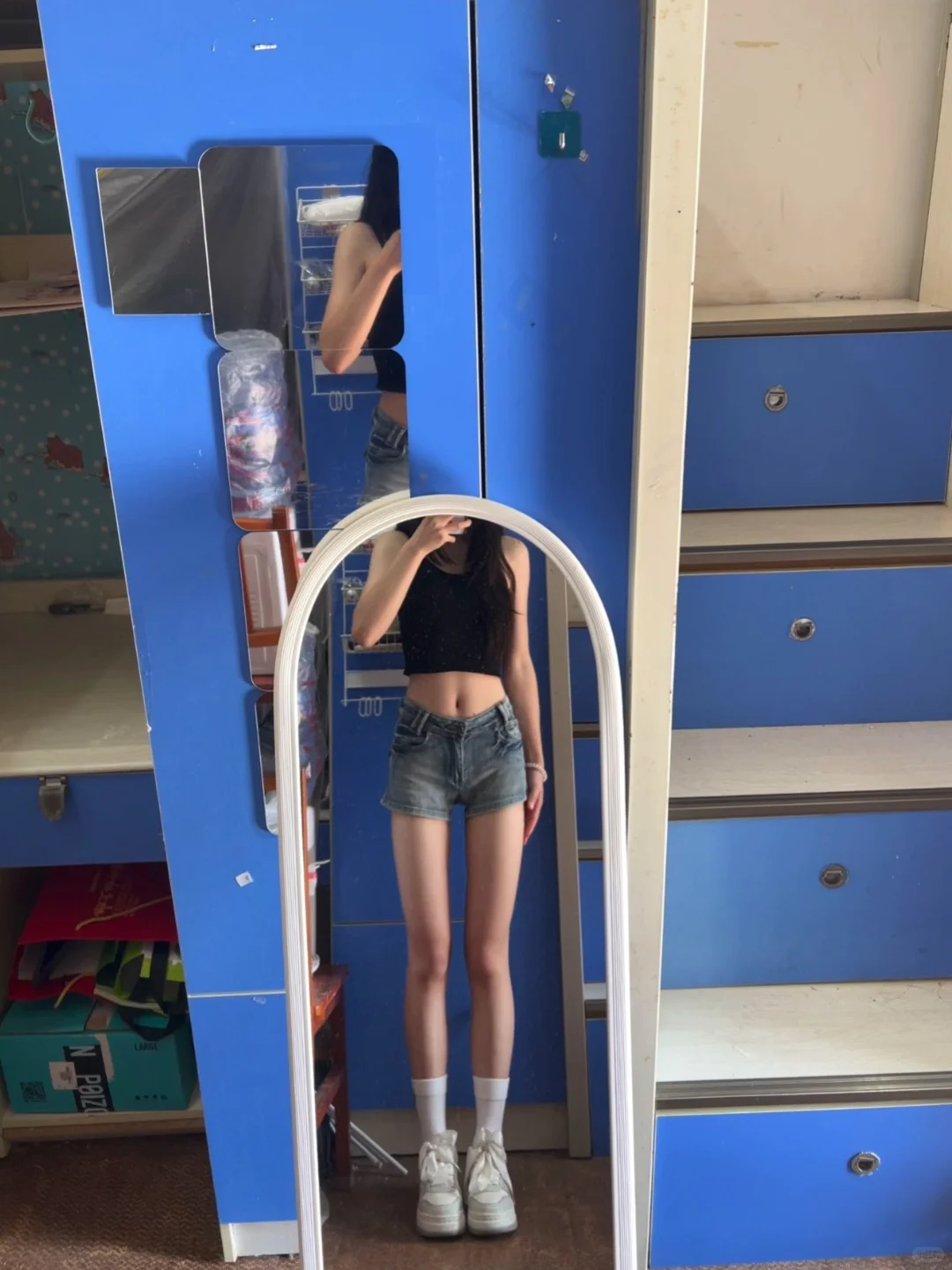 这个女生身材真的巨巨巨好…