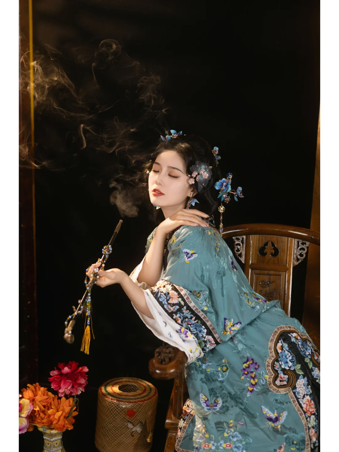 人心不是笼中鸟✨自带忧郁颓靡气质的清汉女