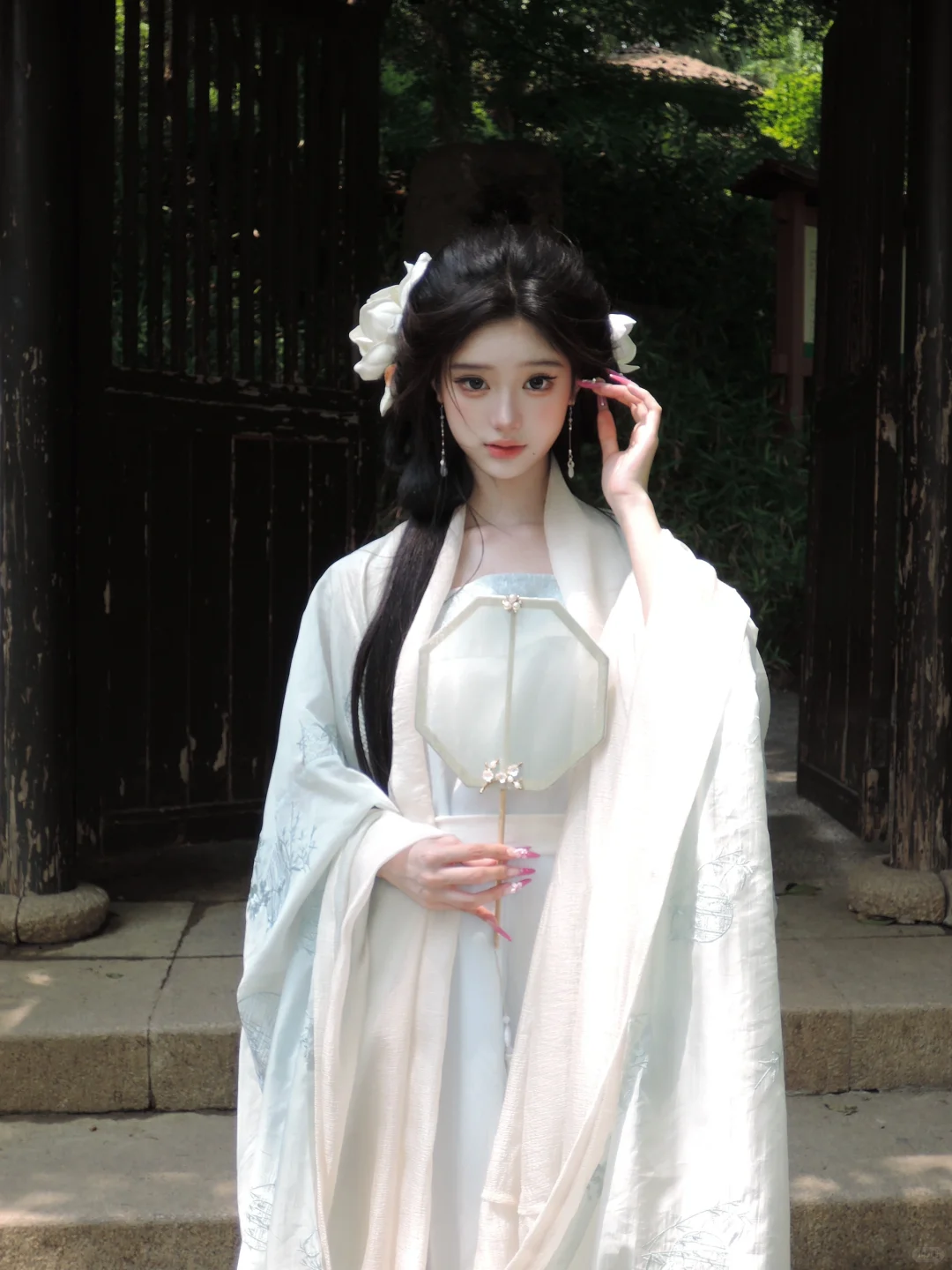 因为杜鹃花的花意是 我永远属于你