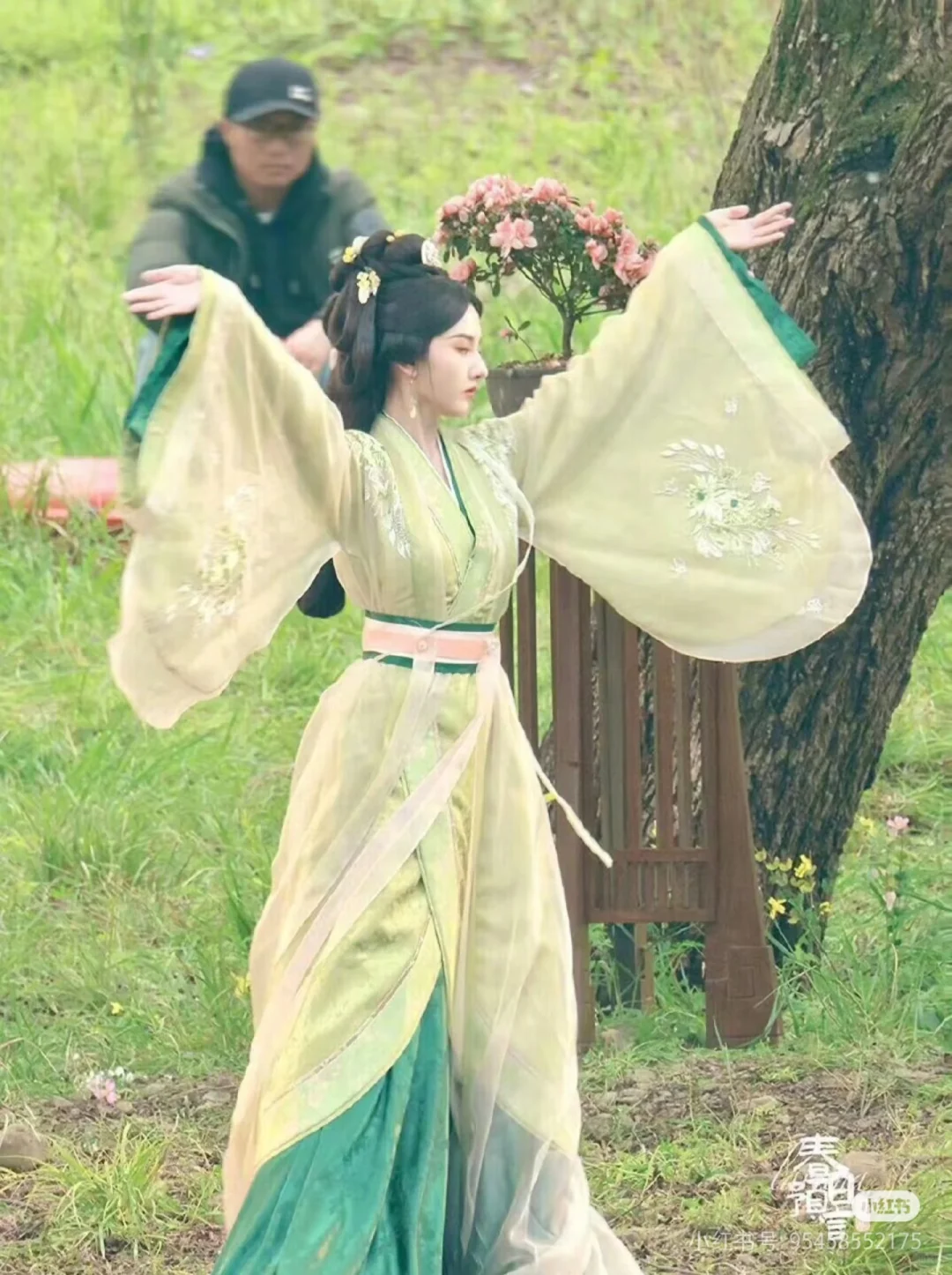 求有没有类似的汉服！