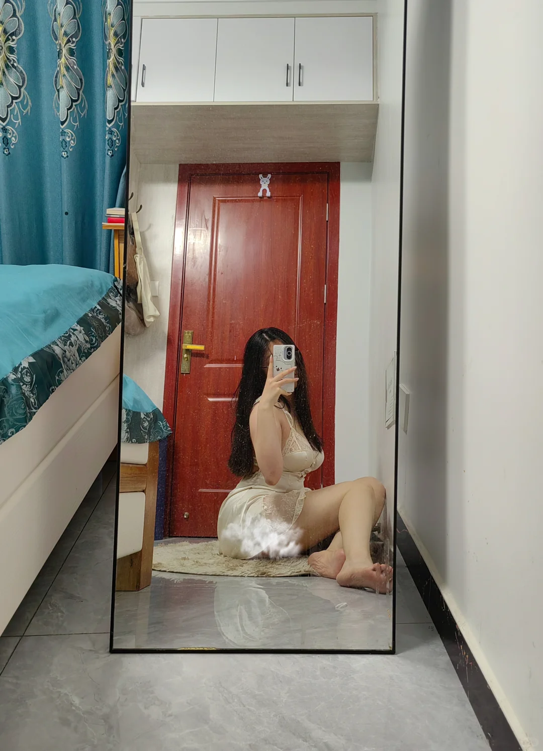 香槟色绝美睡衣