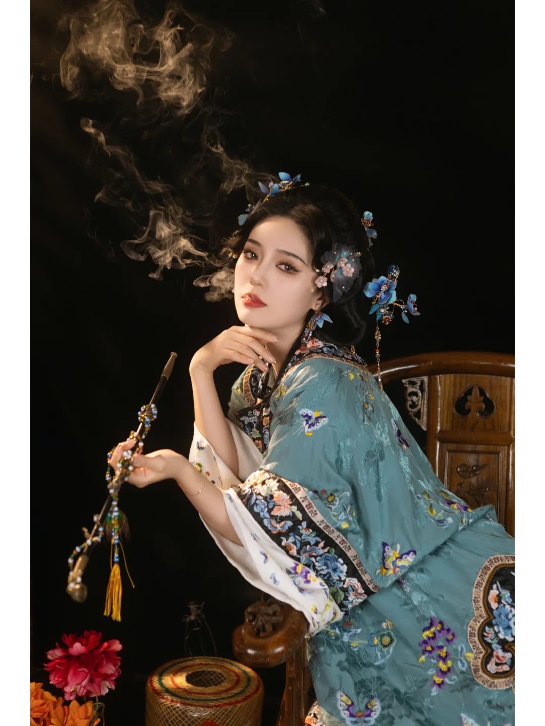 人心不是笼中鸟✨自带忧郁颓靡气质的清汉女