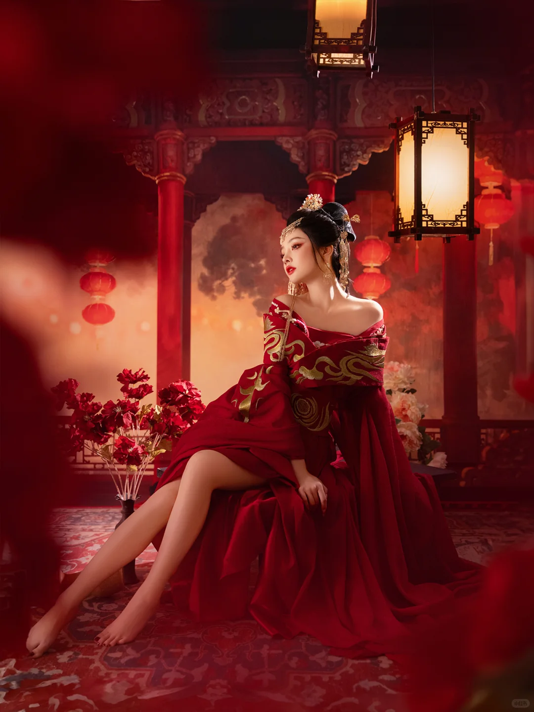 思美人|芙蓉不及美人妆，水殿风来珠翠香