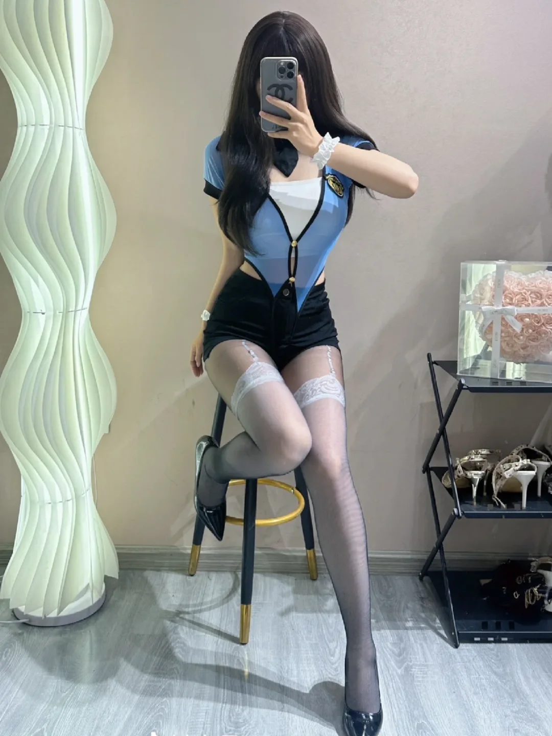 今晚不当‘警官’当女主角