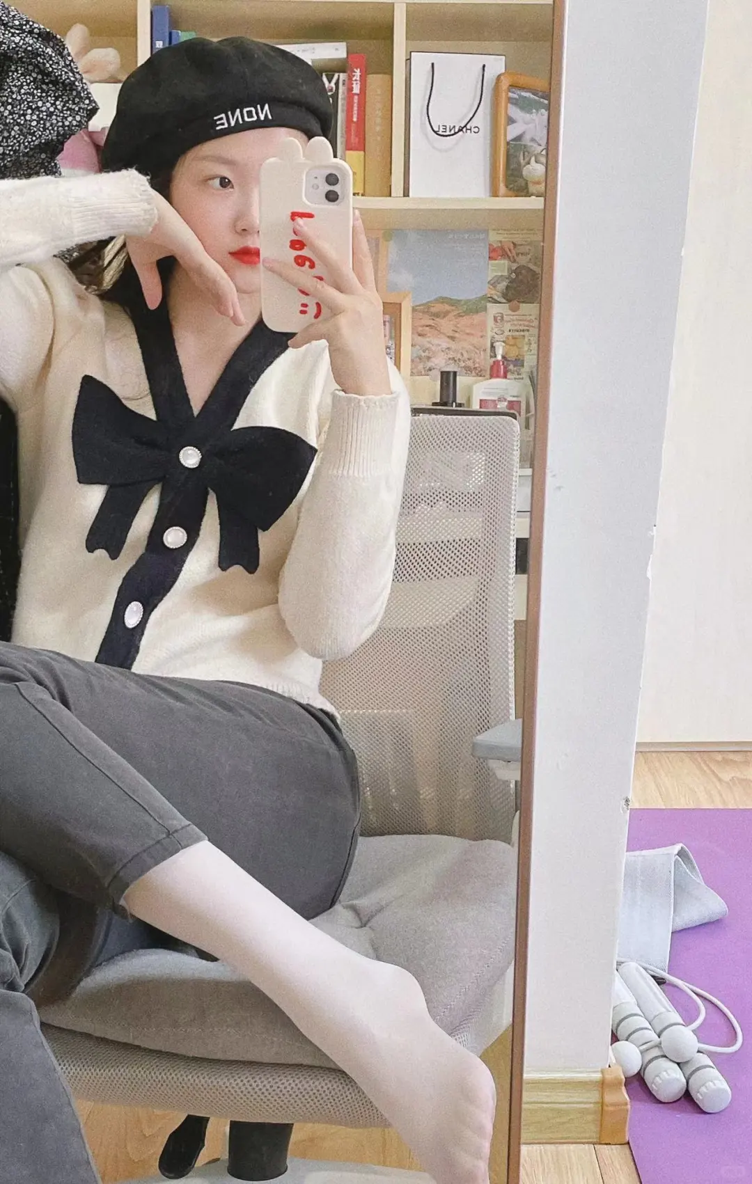 好久前的对镜拍，这双袜子真的太舒服了！