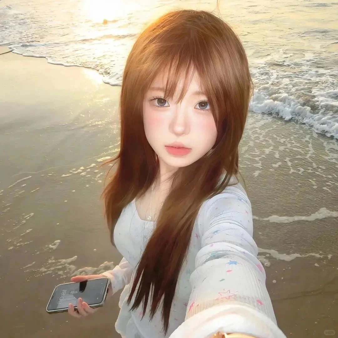 𝙒𝙚𝘾𝙝𝙖𝙩 | 海边女头