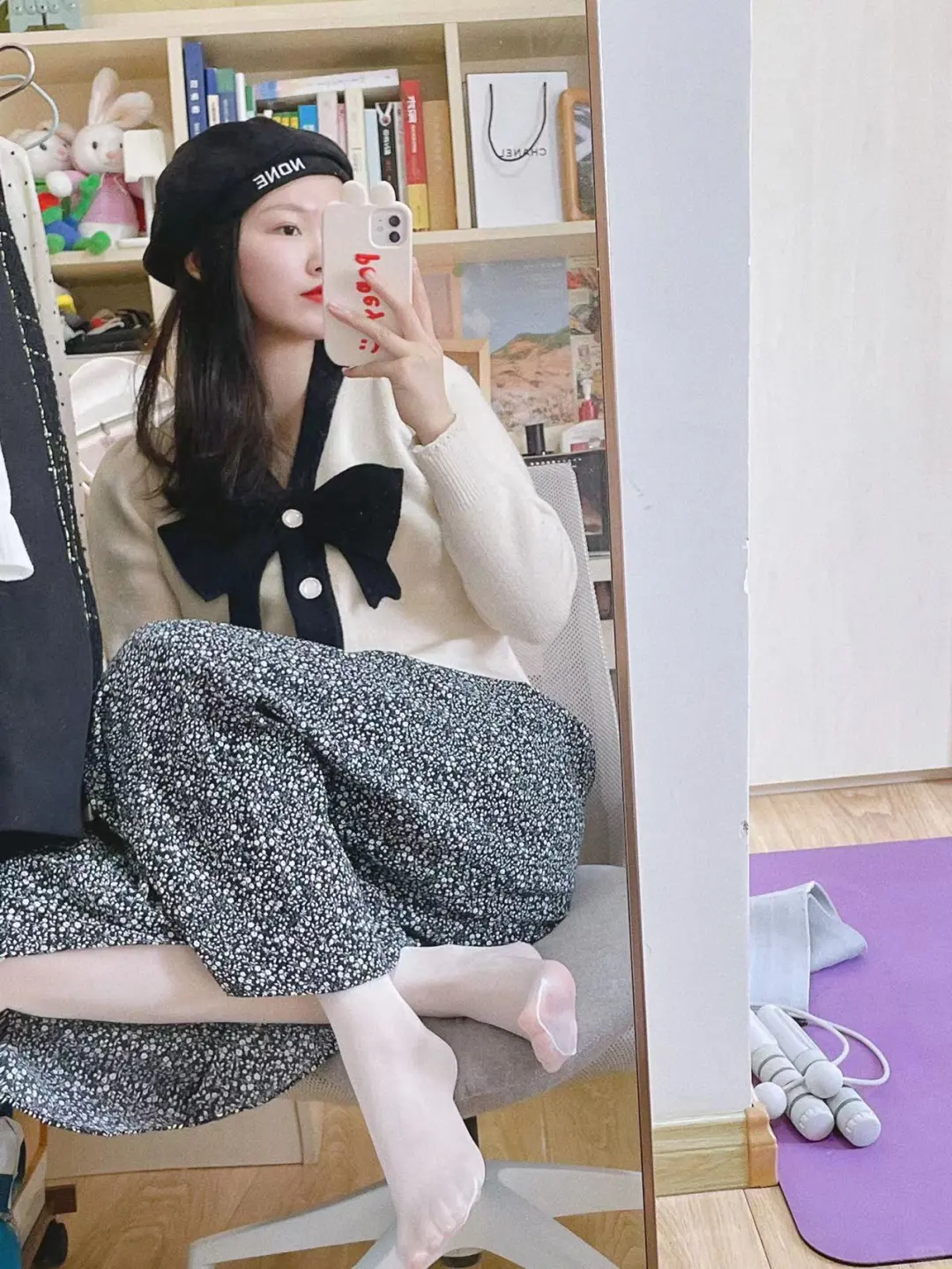 好久前的对镜拍，这双袜子真的太舒服了！