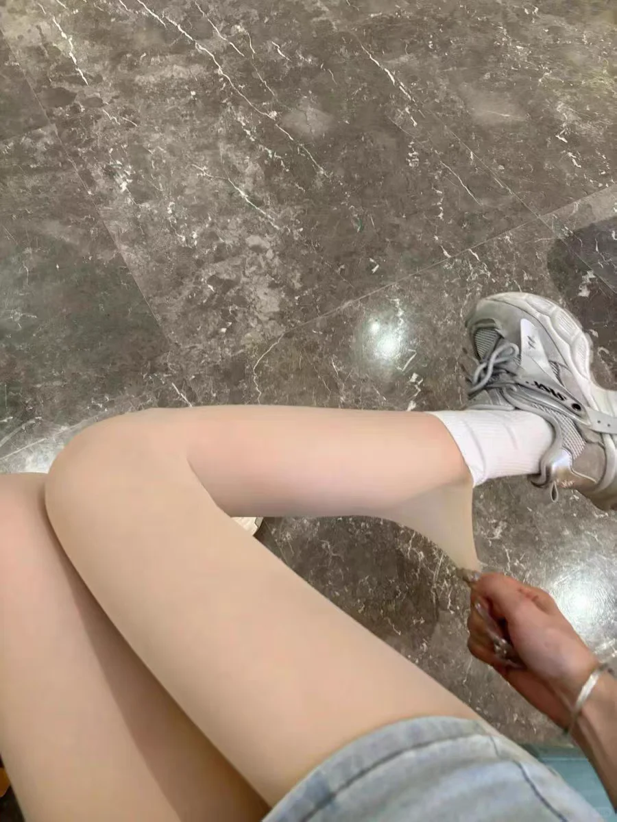 继OD黑丝后！又被种草了素颜霜丝袜！