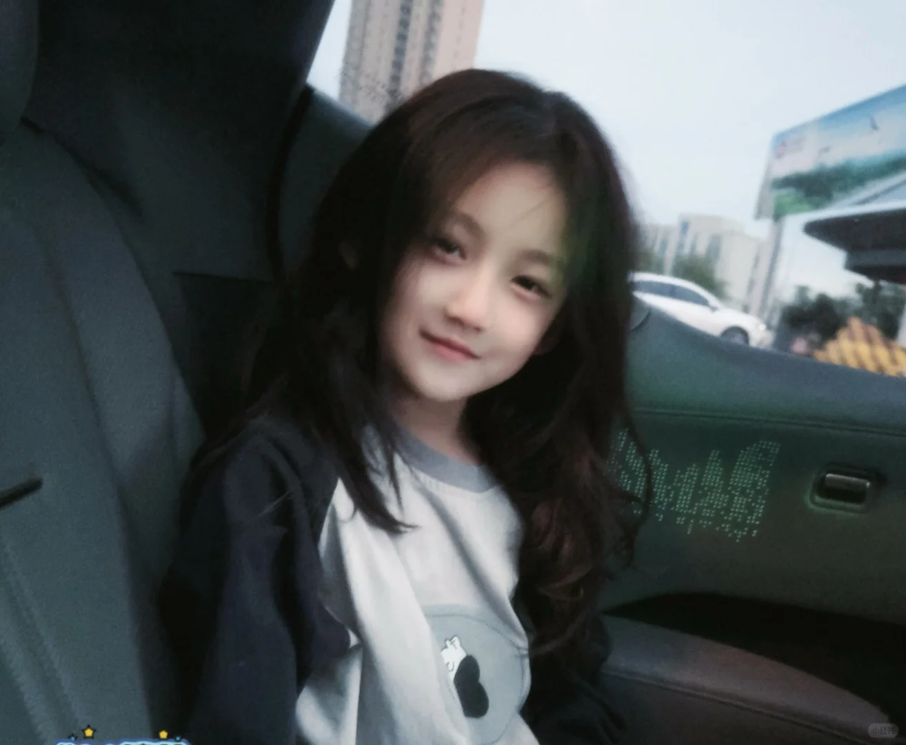 羡慕女儿👧🏻高颜值的一天