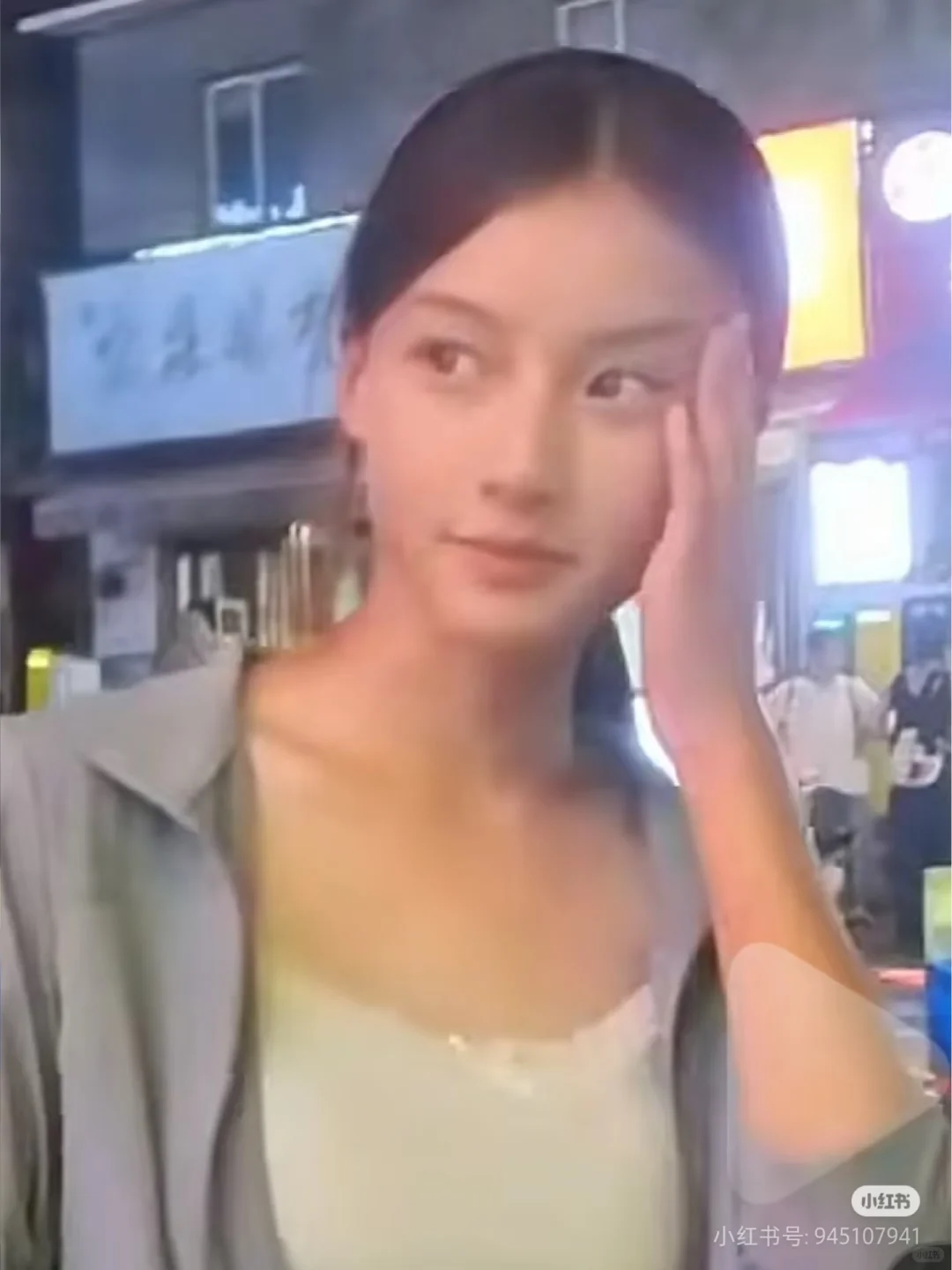 这简直是10亿人也难见的美貌！