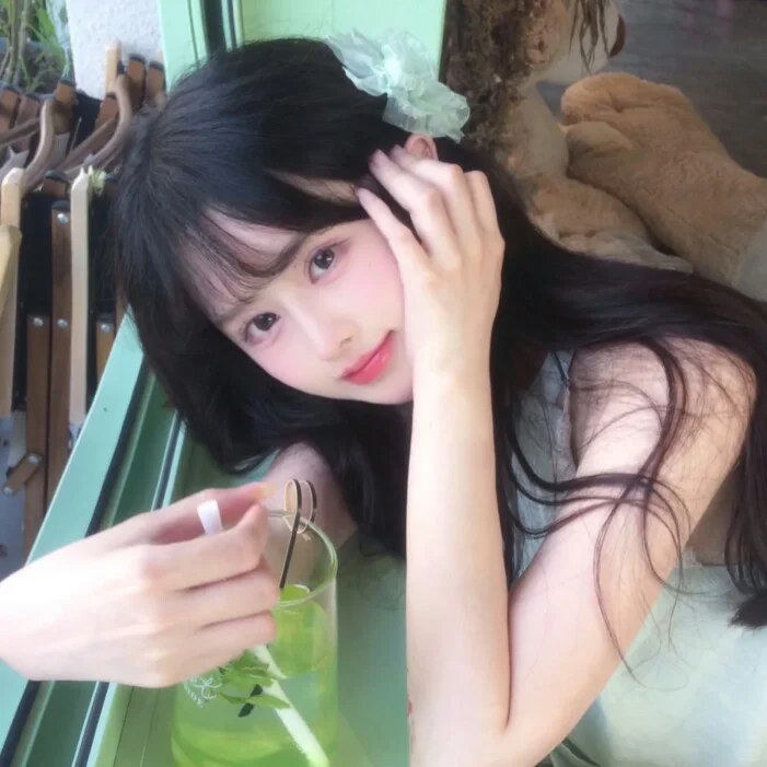 💚夏日來信／✉ ⊹˚清新女头🍀🍃