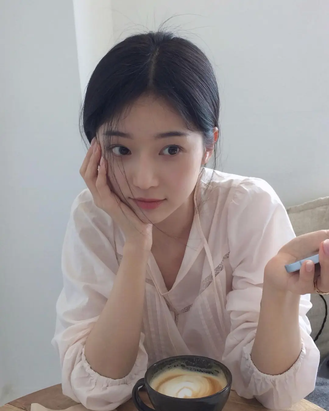 🇰🇷ins博主更新| imjoo_ 存一些拍照姿势