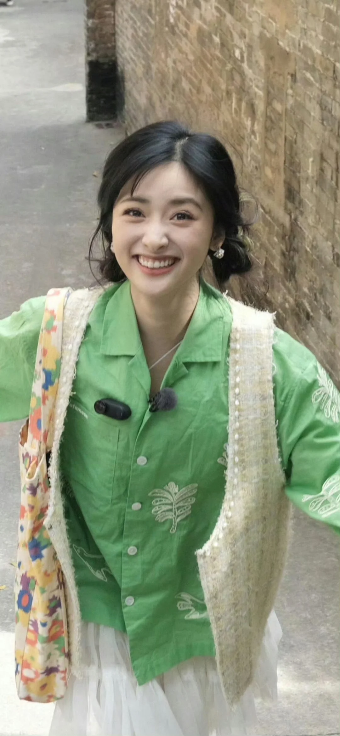 沈月〡18张可爱甜美少女头像壁纸清新图甜妹