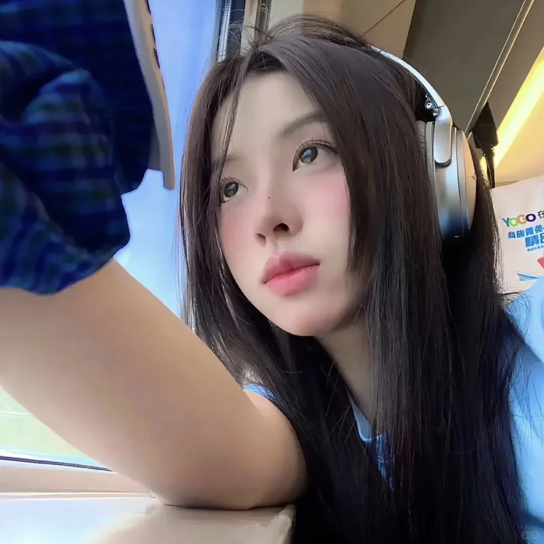 💙𝙒𝙚𝘾𝙝𝙖𝙩女头🫧